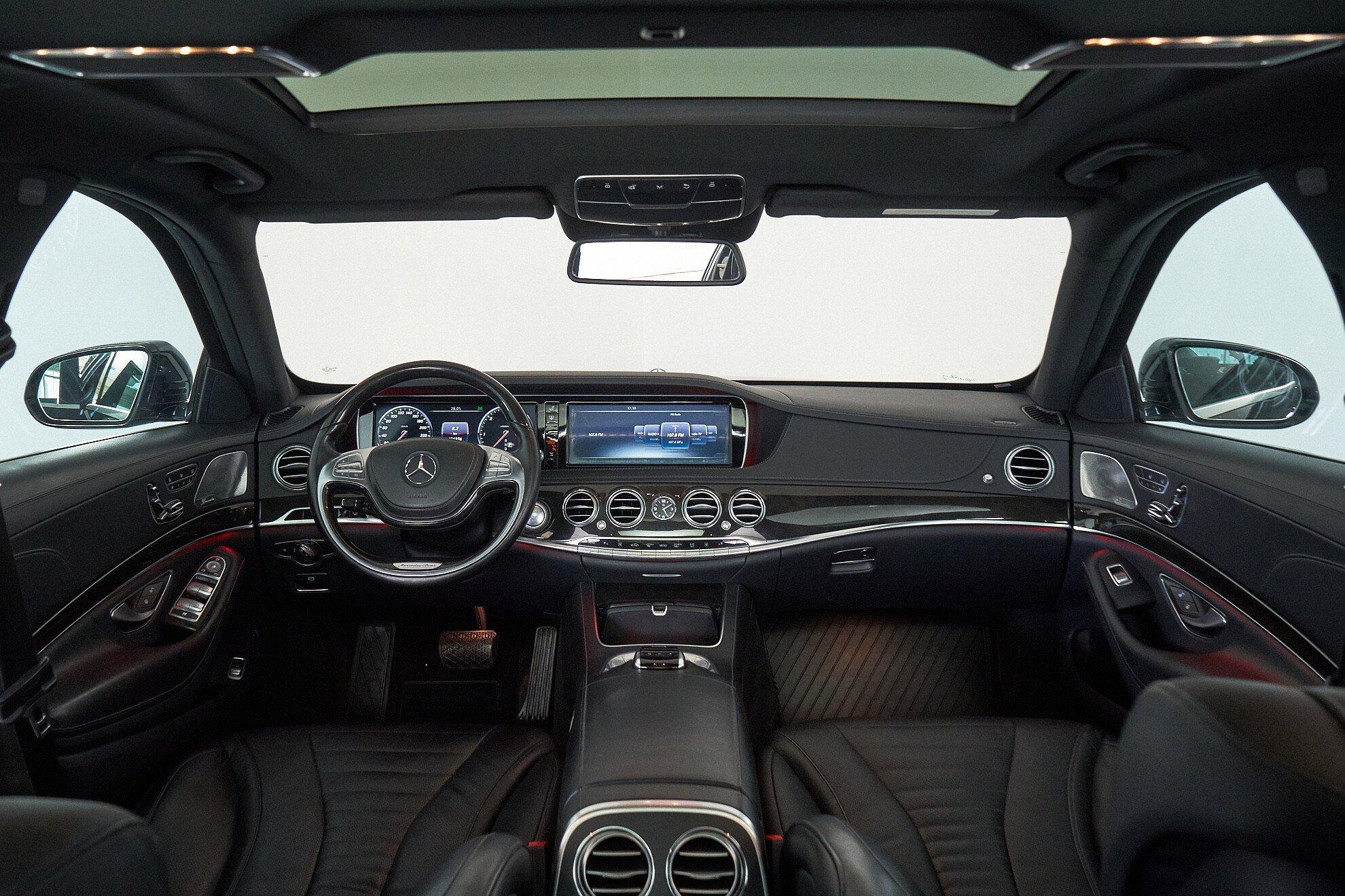 Mercedes-Benz S-Класс 2016, черный