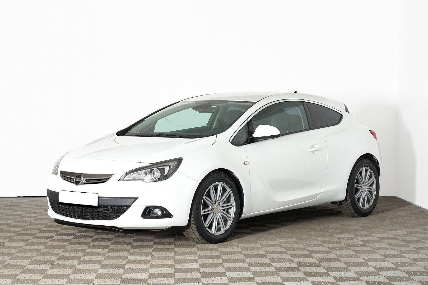Opel Astra 2014, белый
