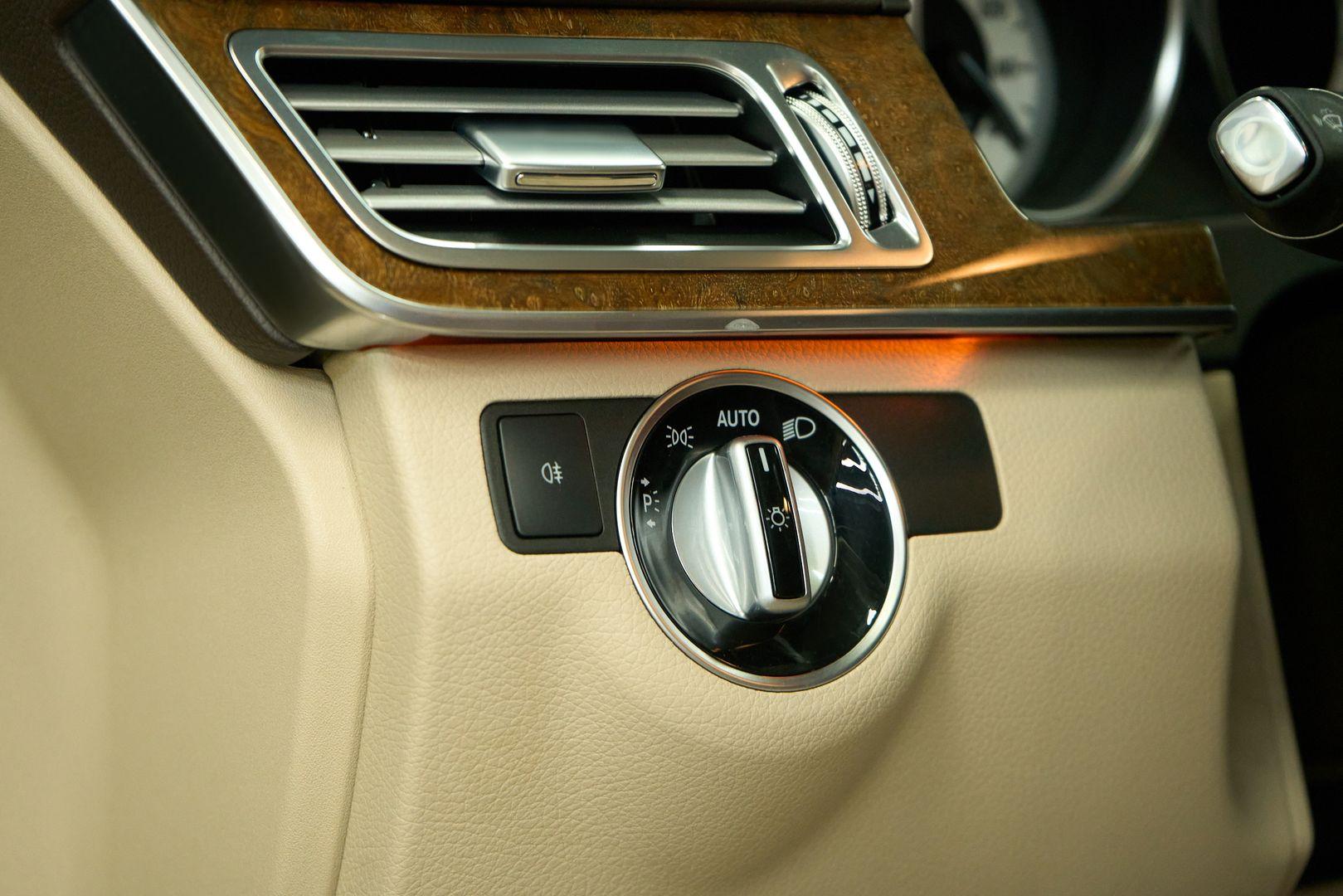 Mercedes-Benz E-Класс 2014, черный