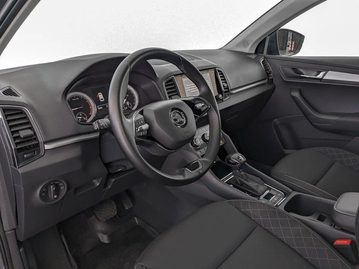 Skoda Karoq 2021, серый