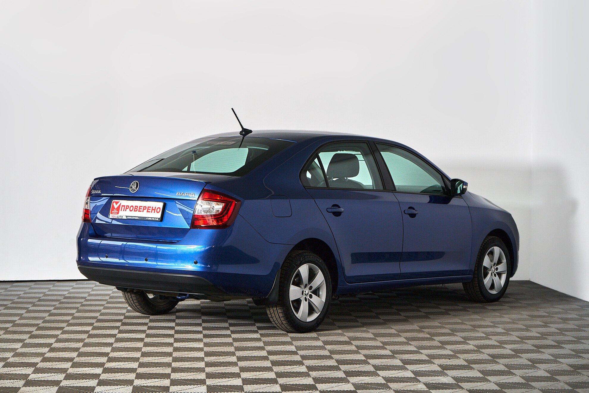 Skoda Rapid 2018, синий