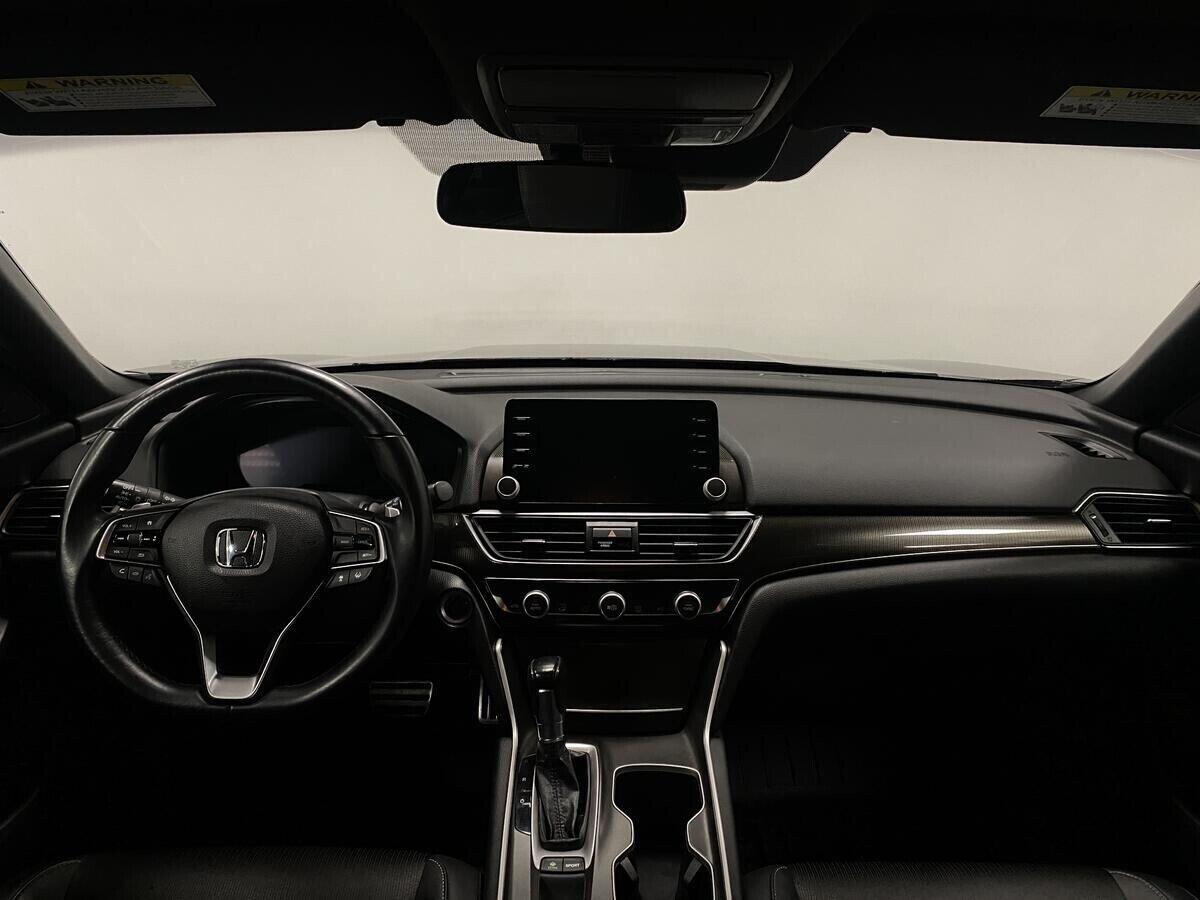 Honda Accord 2019, черный