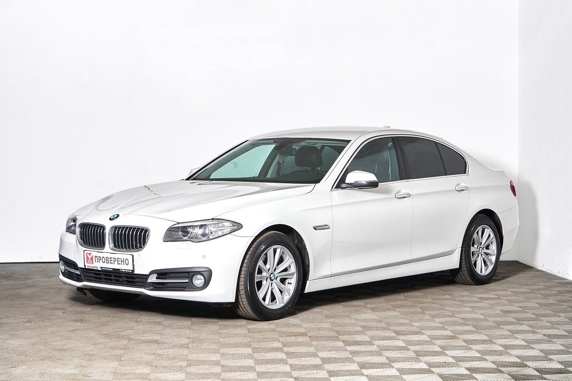 BMW 5 серии 2013, белый