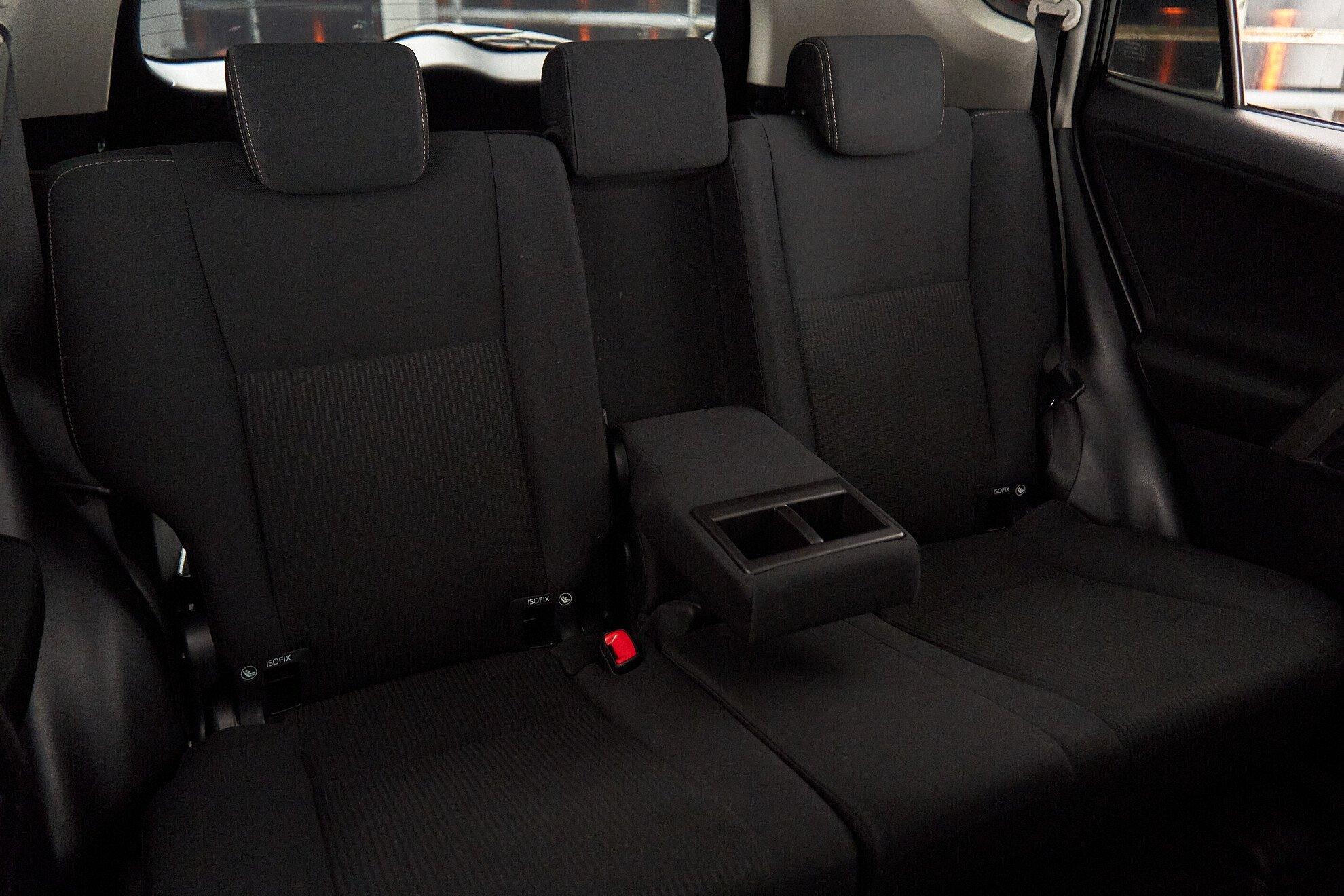 Toyota RAV4 2013, черный