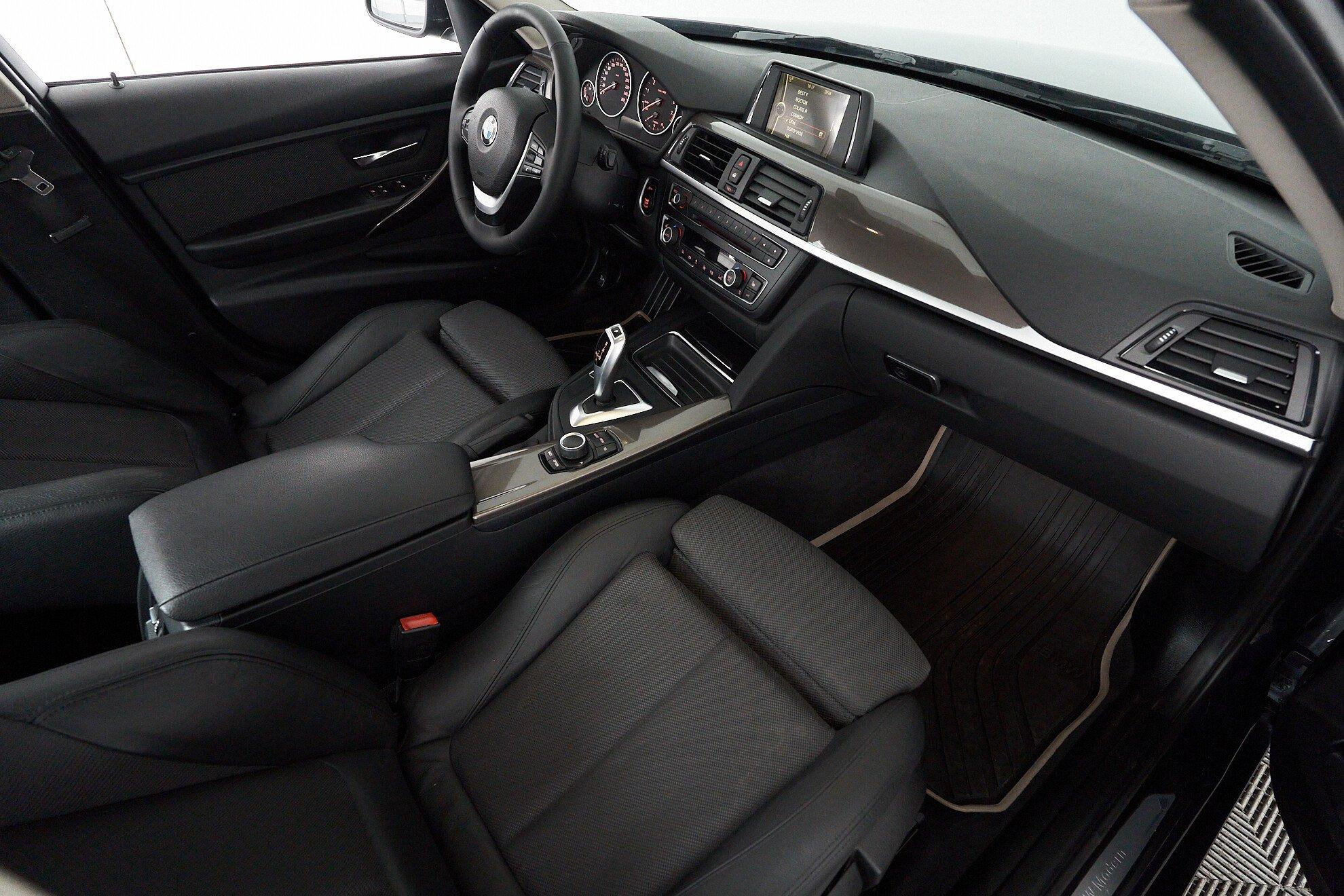 BMW 3 серии 2014, синий