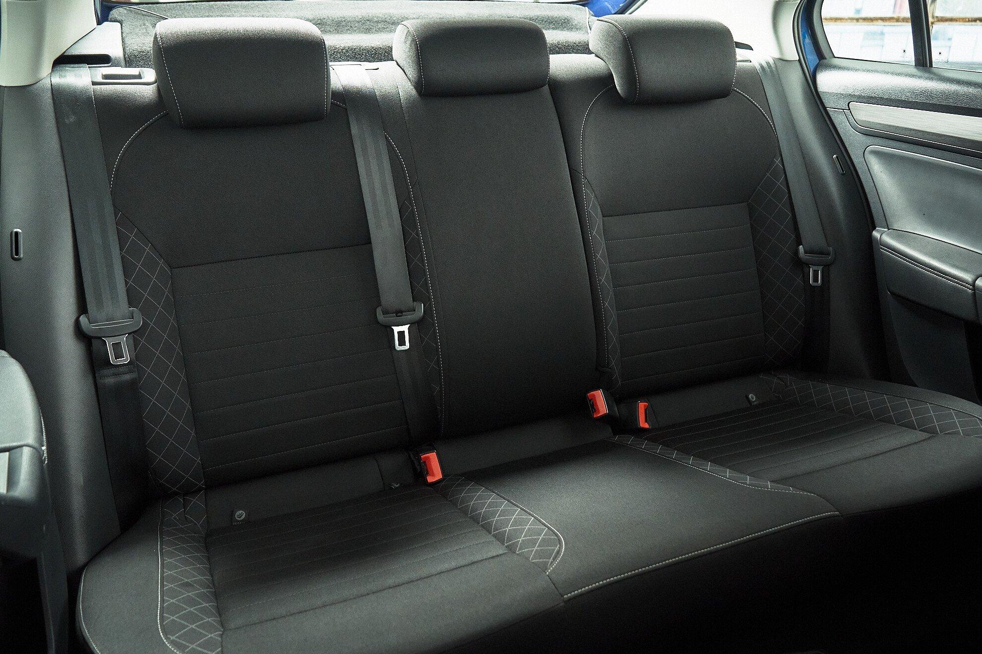 Skoda Rapid 2018, синий