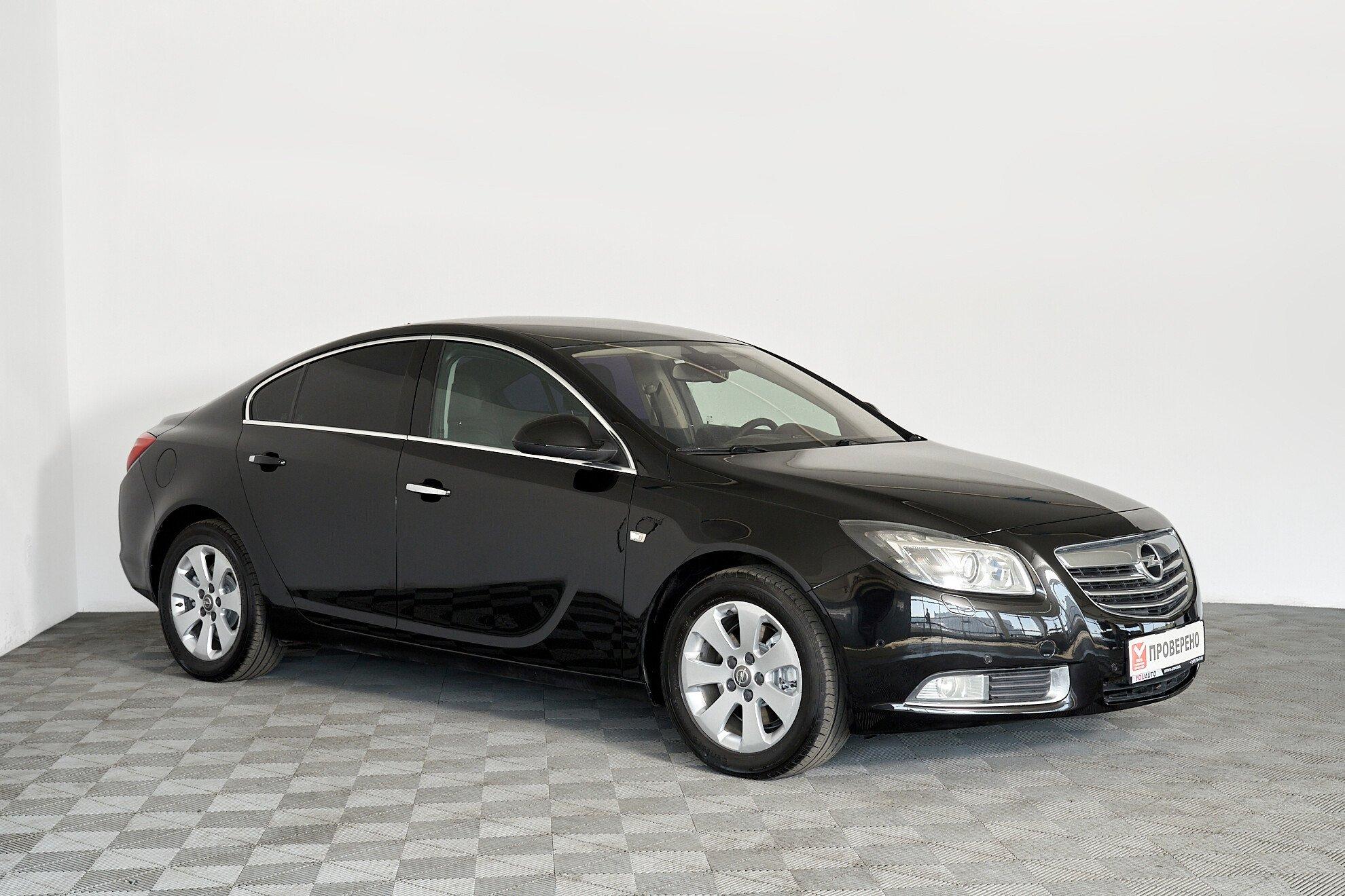 Opel Insignia 2012, черный