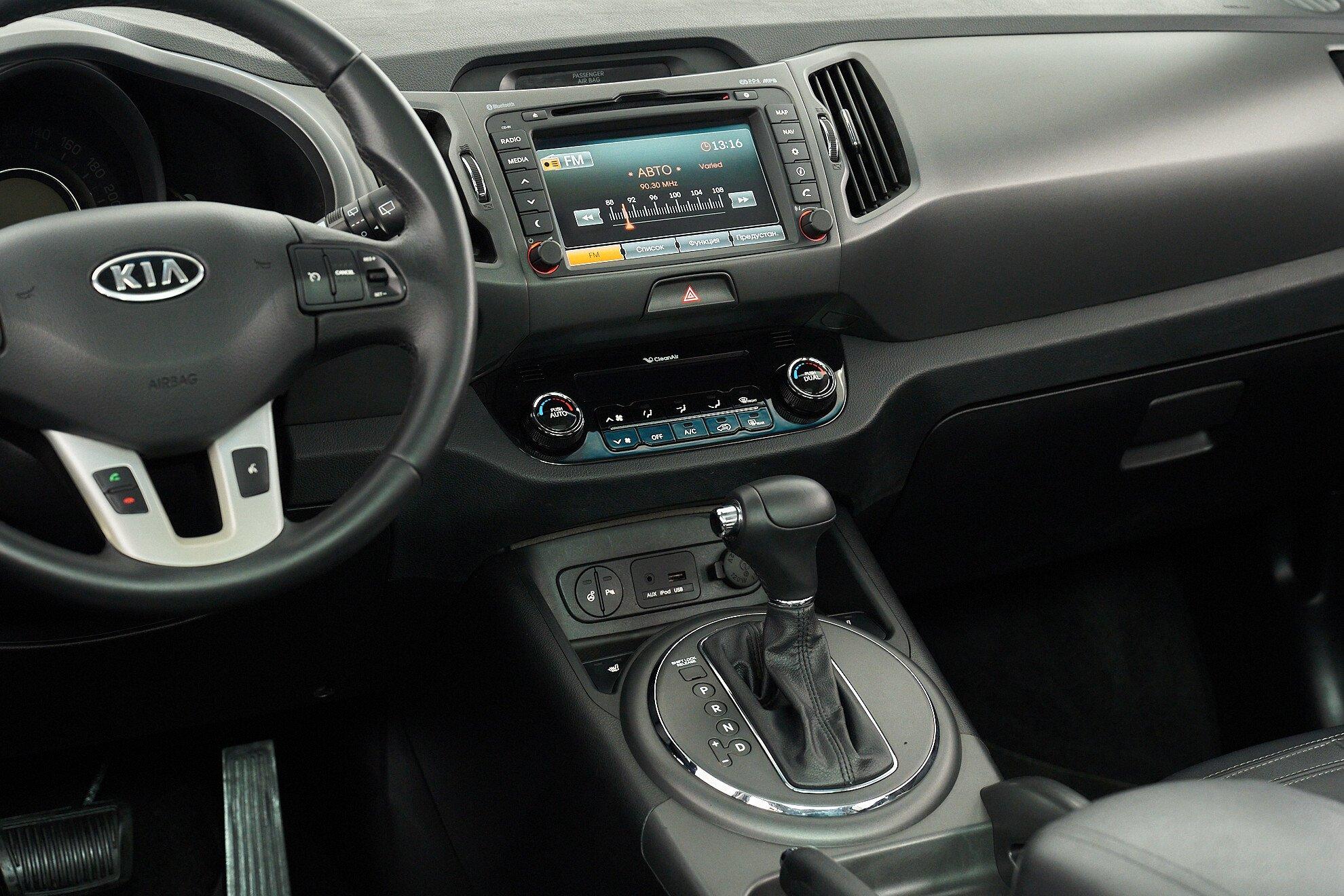 Kia Sportage 2012, черный