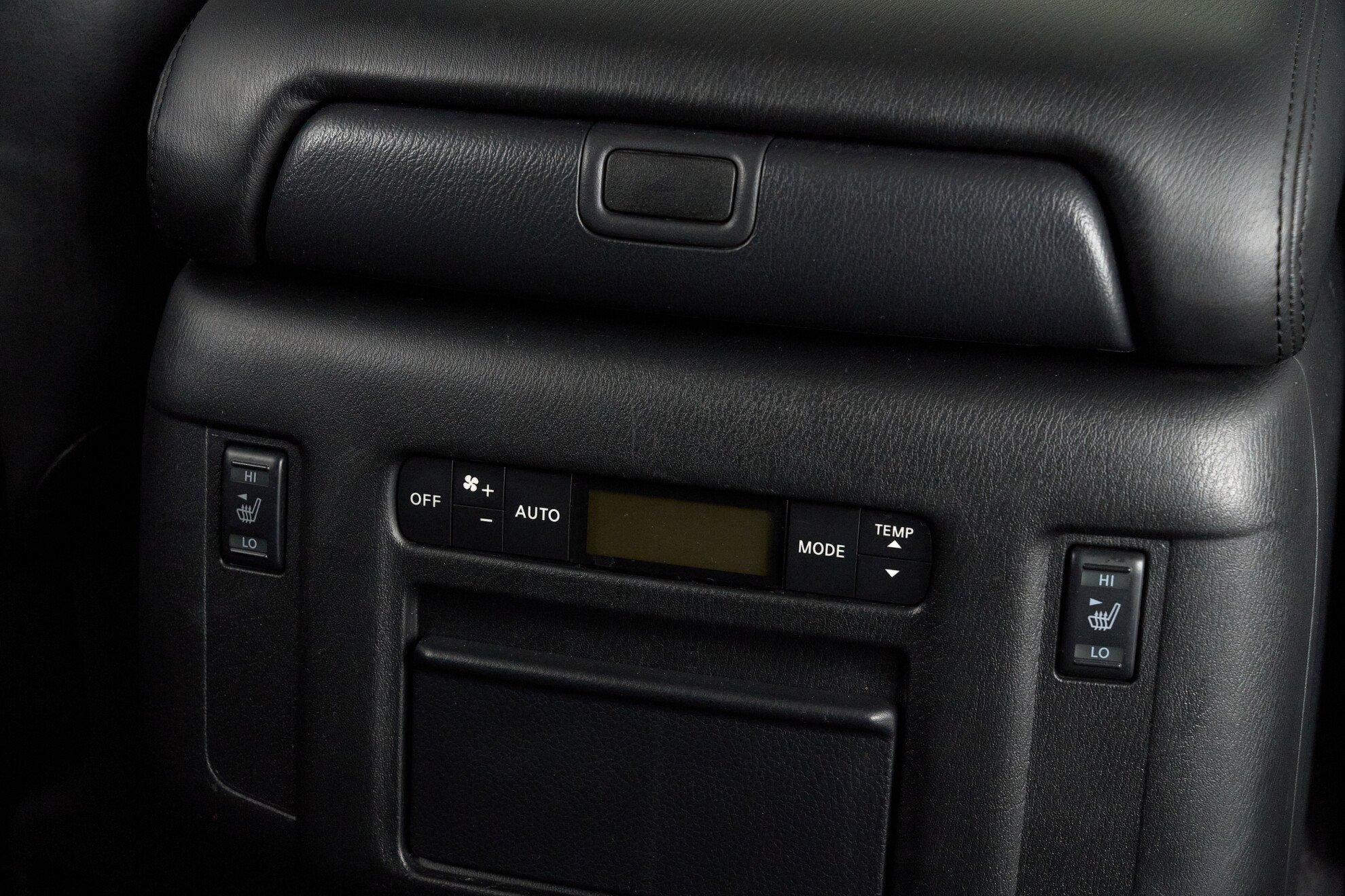 Nissan Patrol 2012, фиолетовый