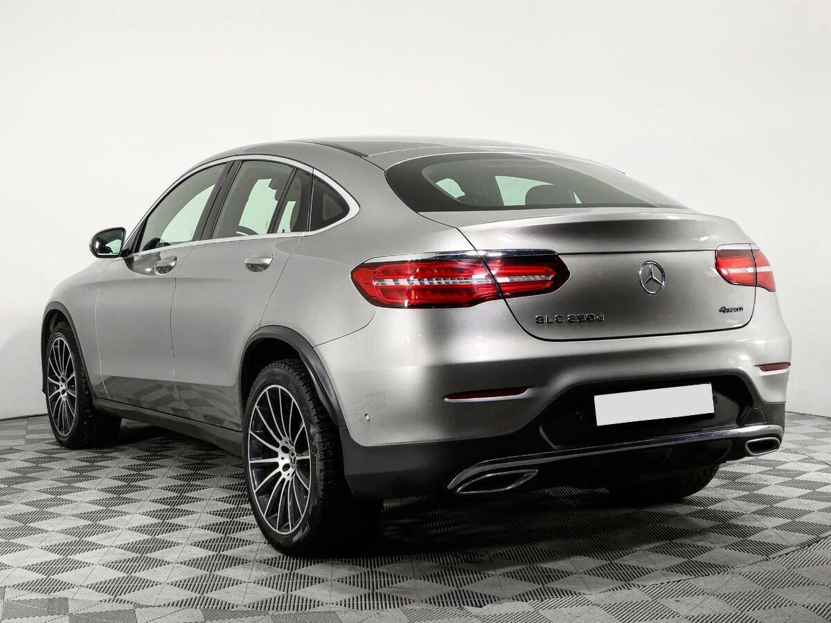 Mercedes-Benz GLC Coupe 2018, серый