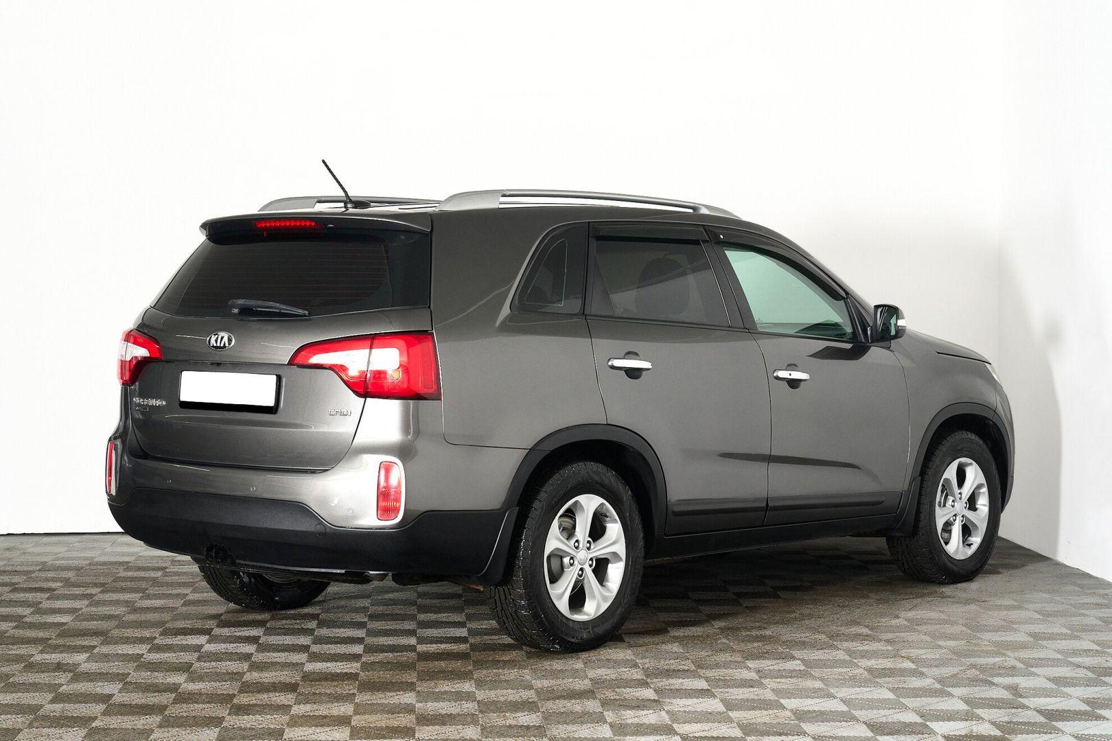 Kia Sorento 2017, серый