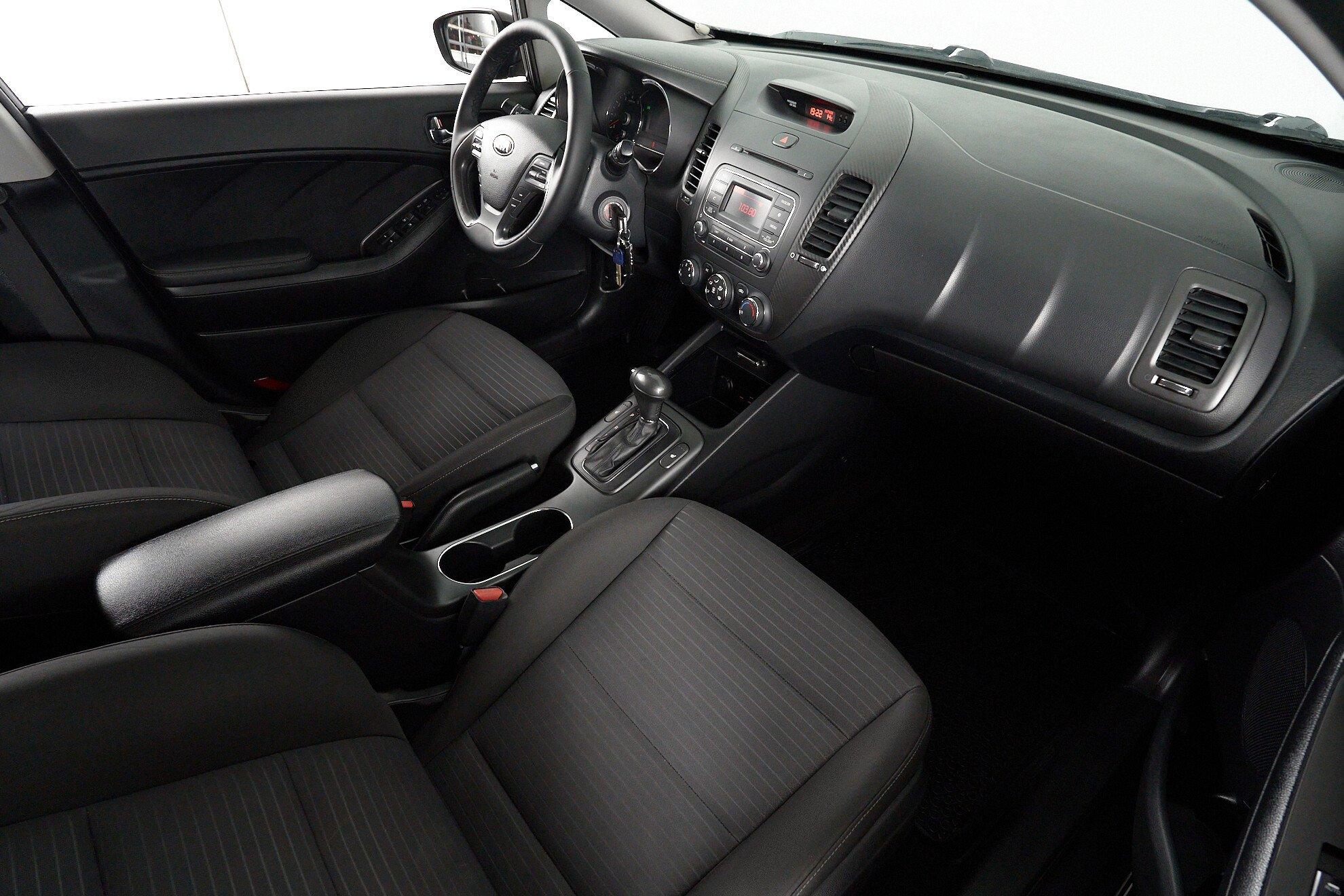 Kia Cerato 2016, черный