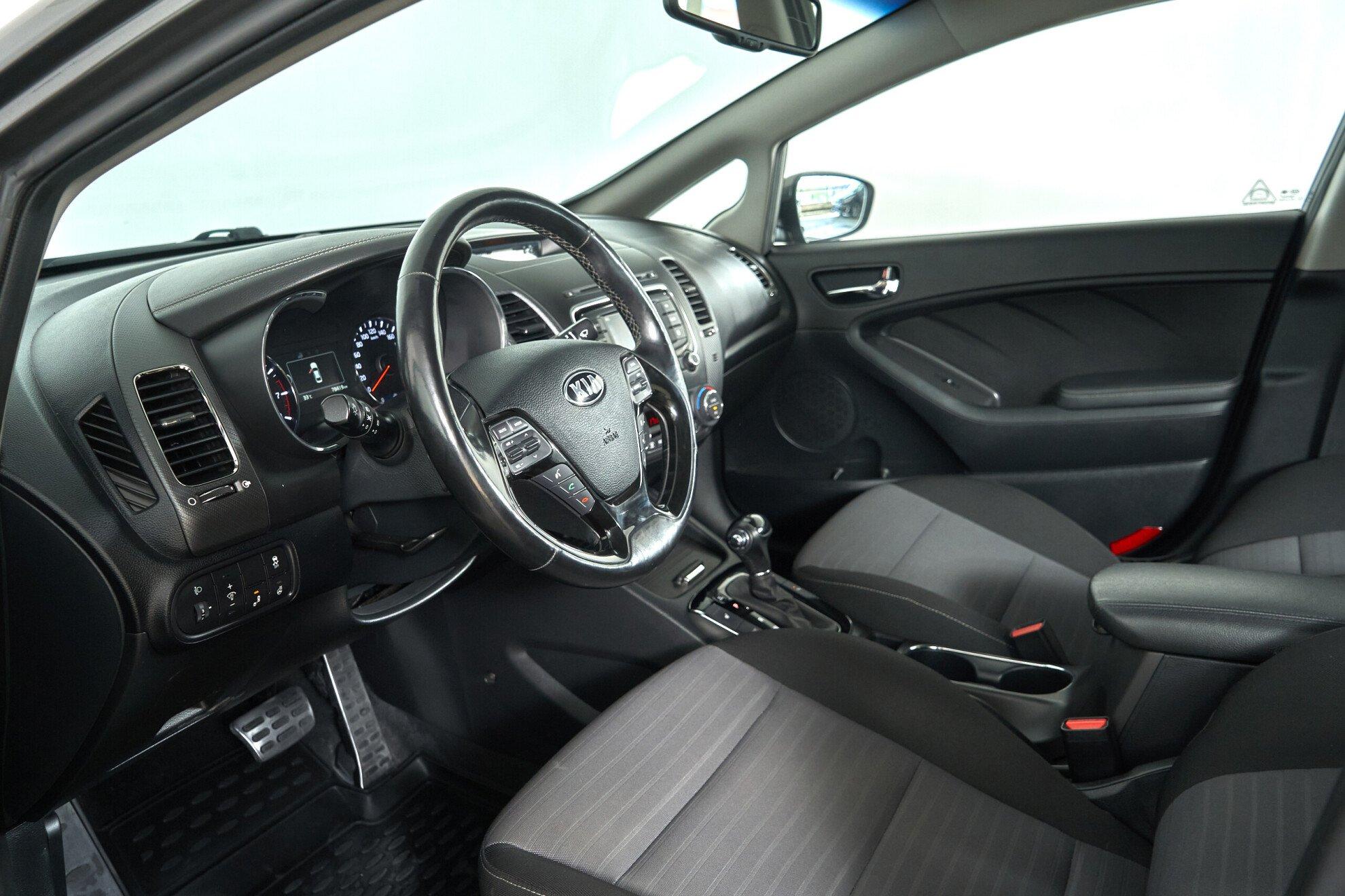 Kia Cerato 2017, серый