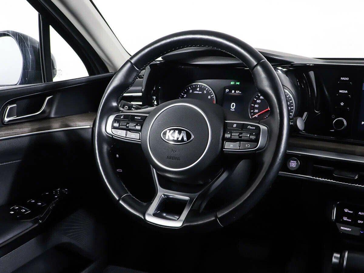Kia K5 2022, серый