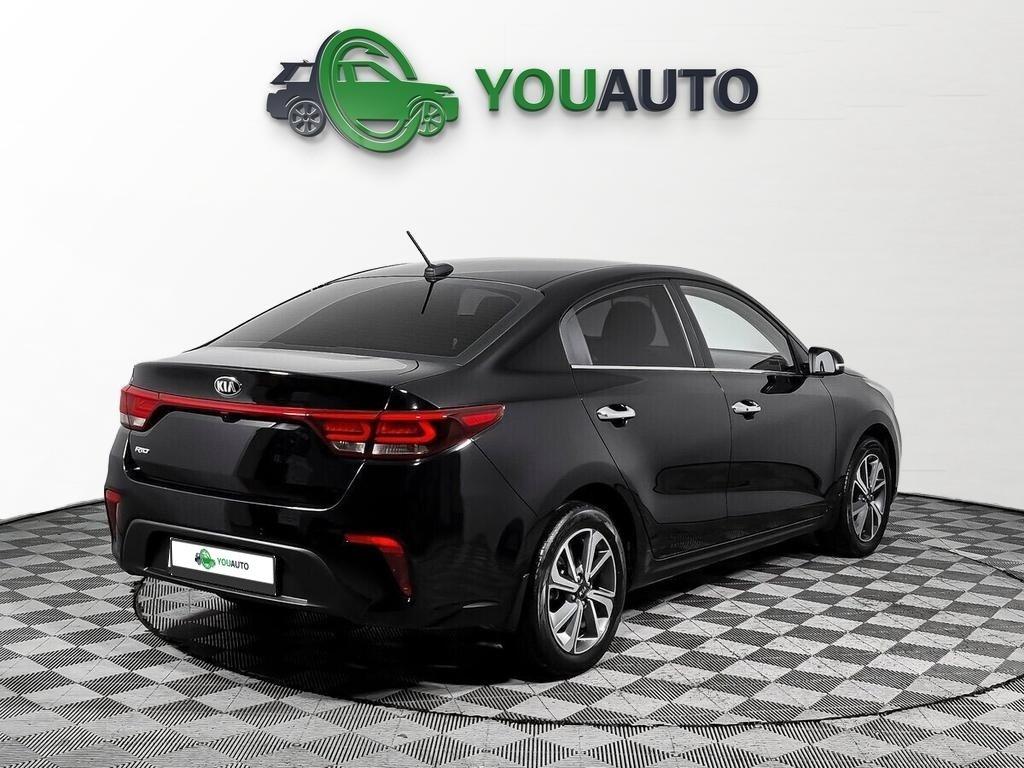 Kia Rio 2019, черный