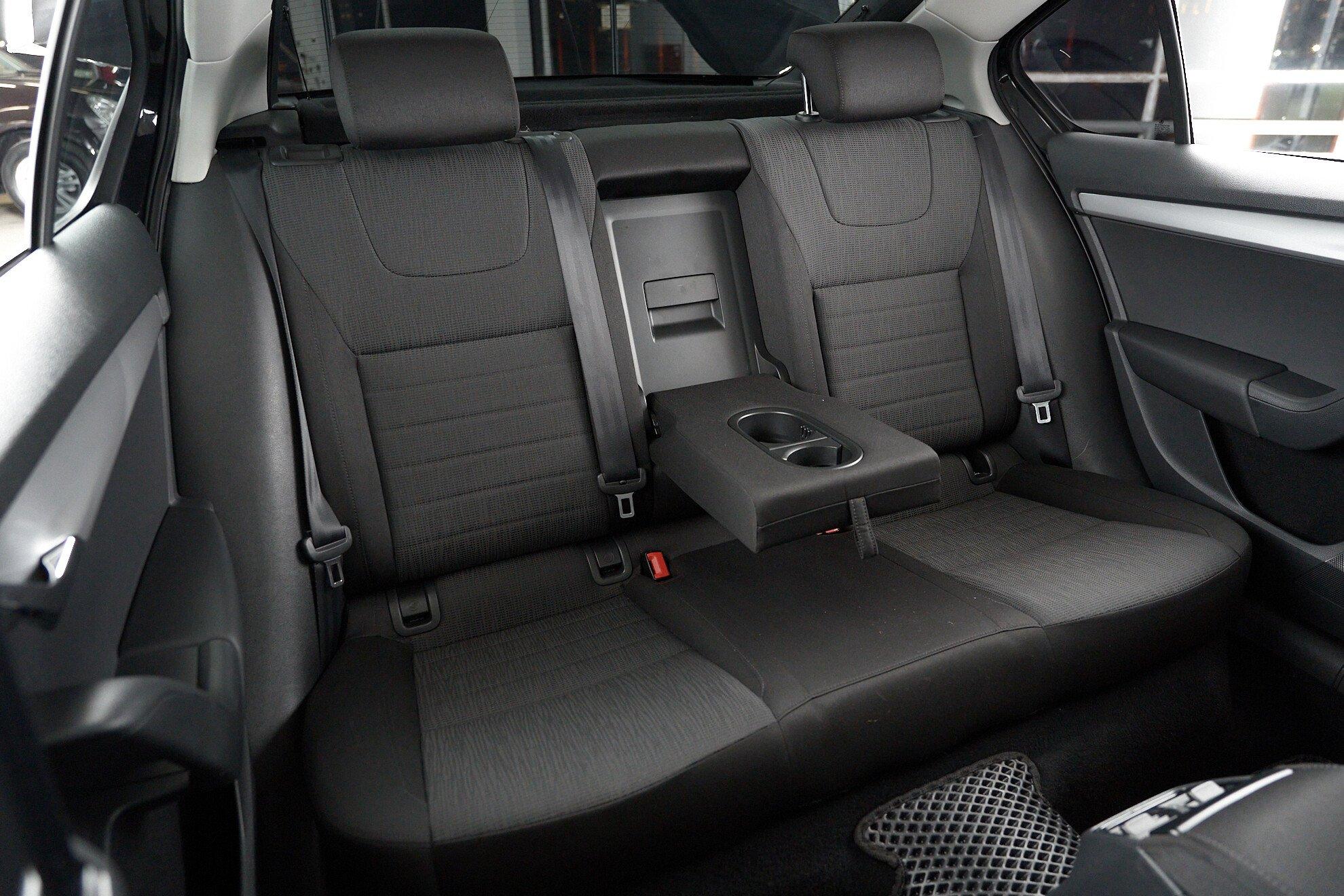 Skoda Octavia 2014, черный