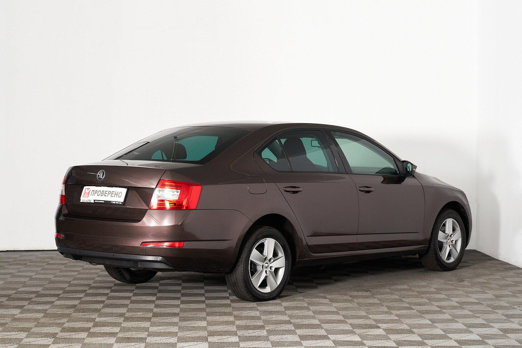 Skoda Octavia 2016, коричневый