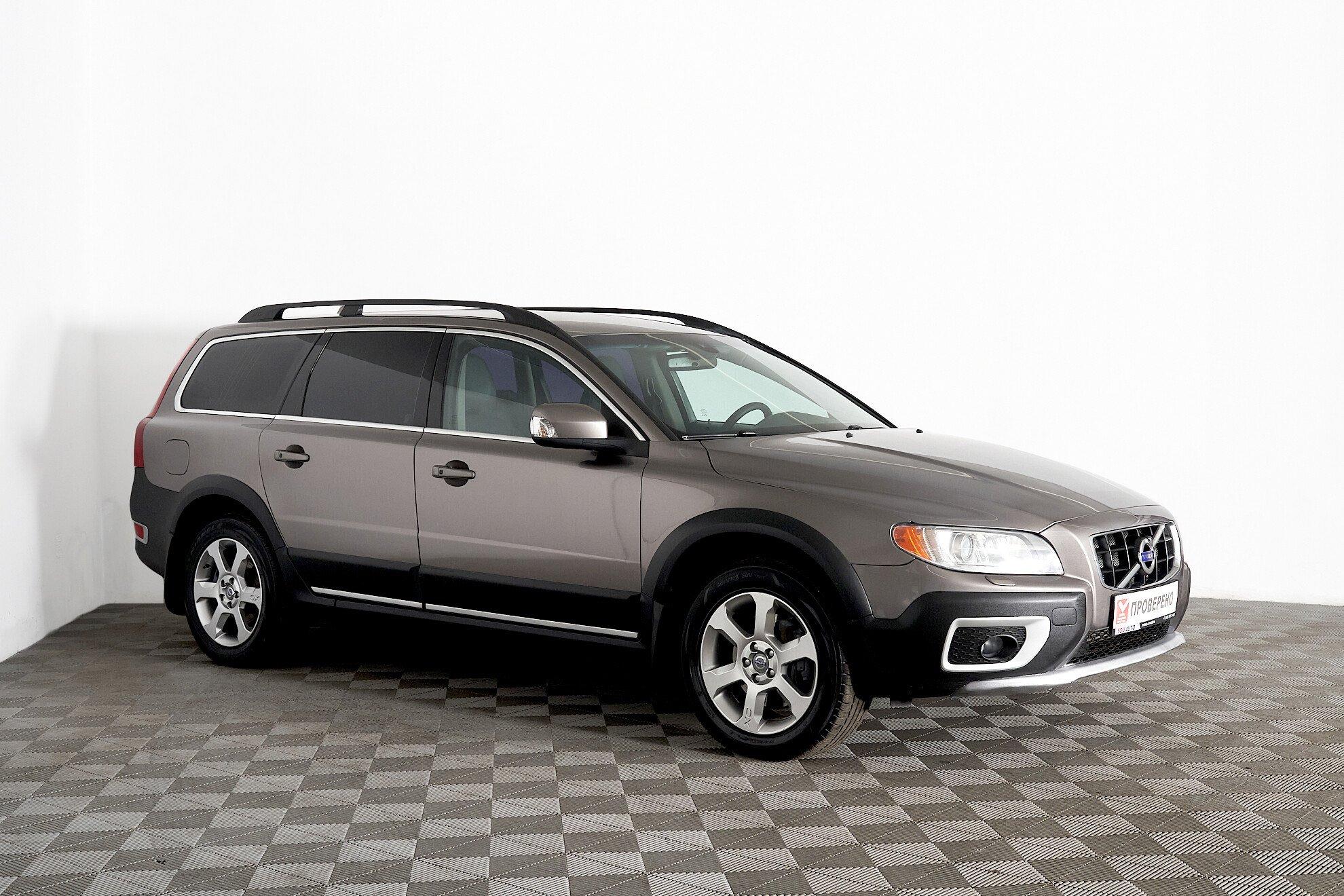 Volvo XC70 2011, коричневый