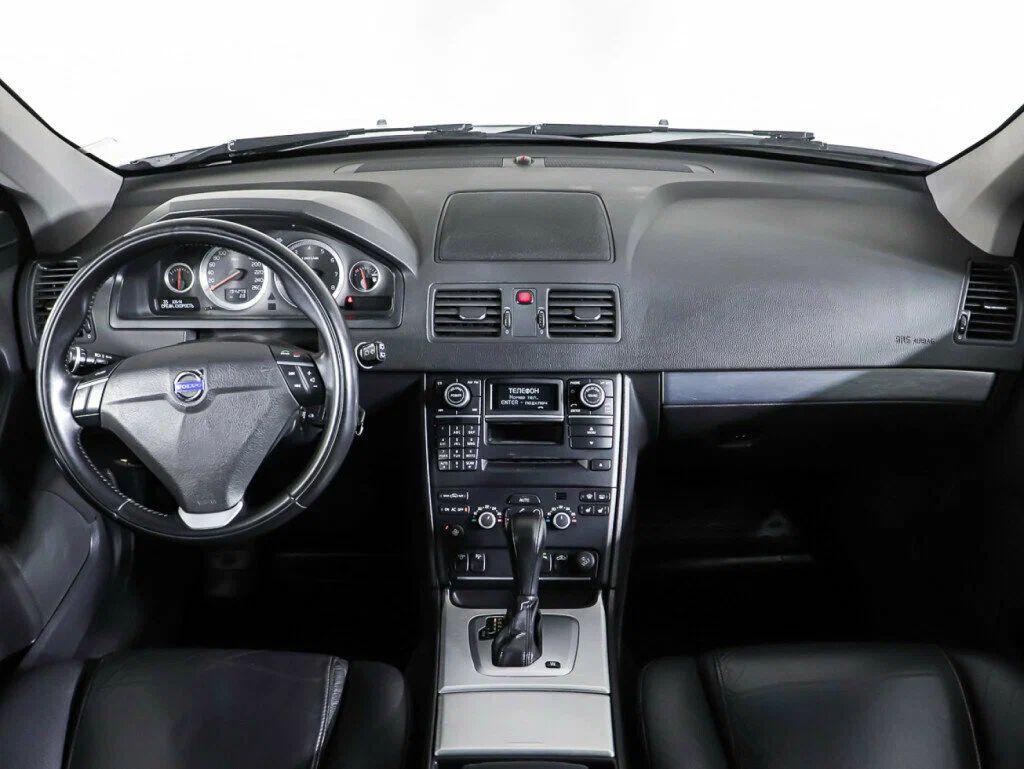Volvo XC90 2013, белый