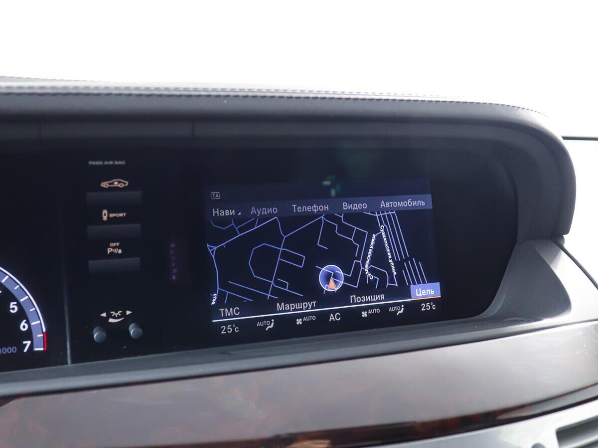 Mercedes-Benz S-Класс 2011, серебряный