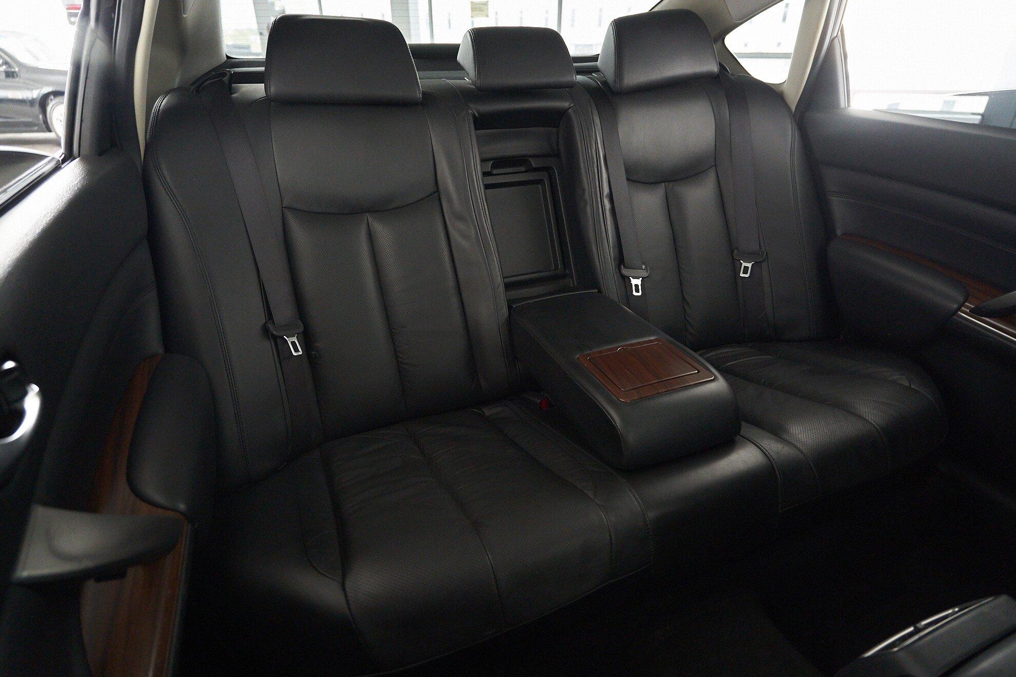Nissan Teana 2010, черный