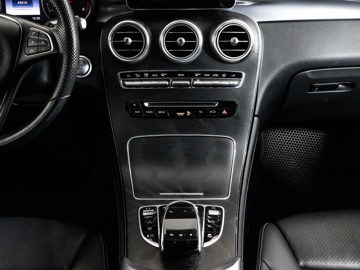 Mercedes-Benz GLC Coupe 2018, серый
