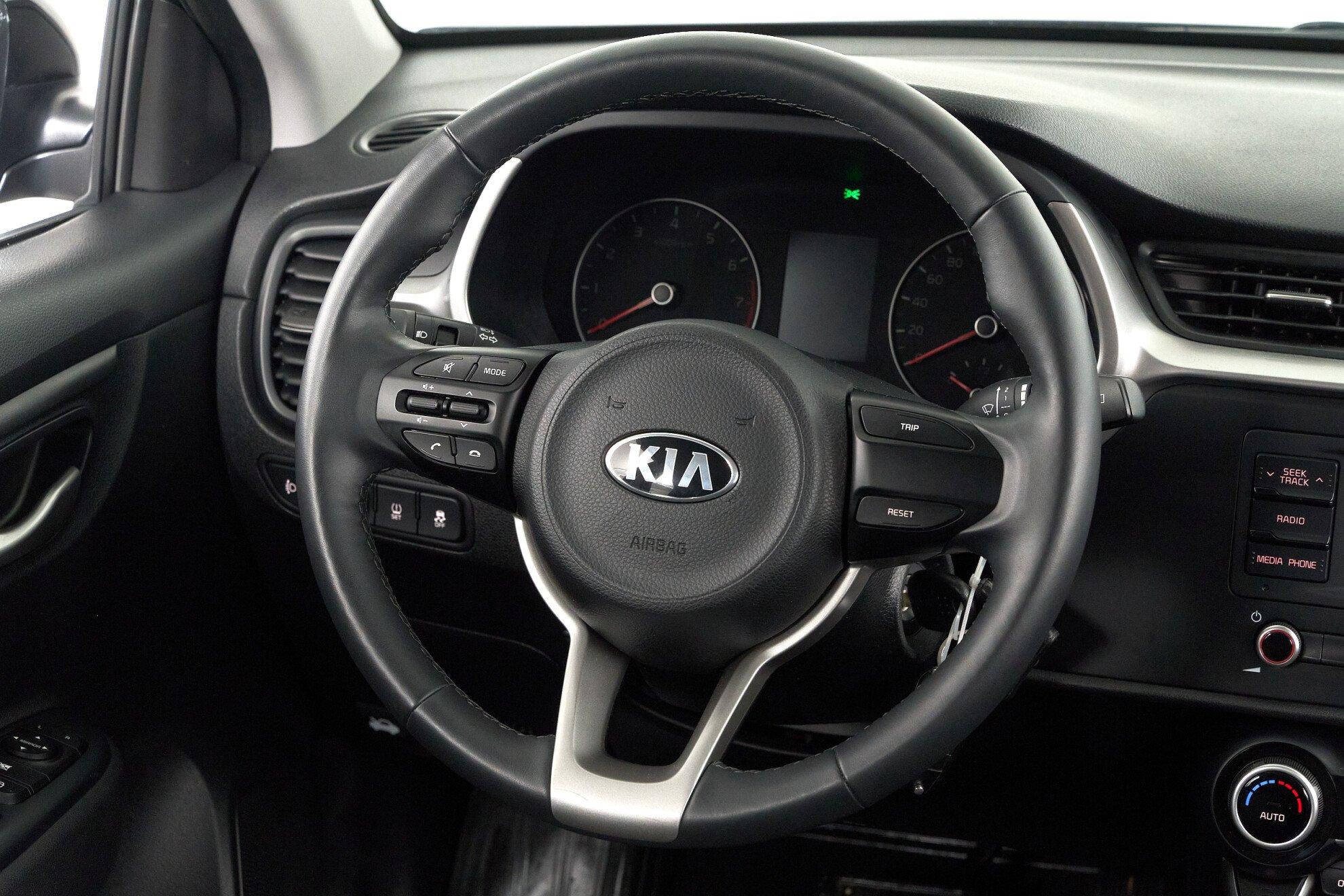 Kia Rio 2021, черный
