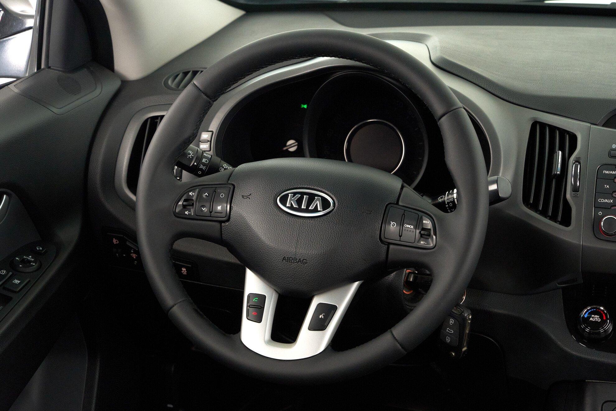 Kia Sportage 2012, черный