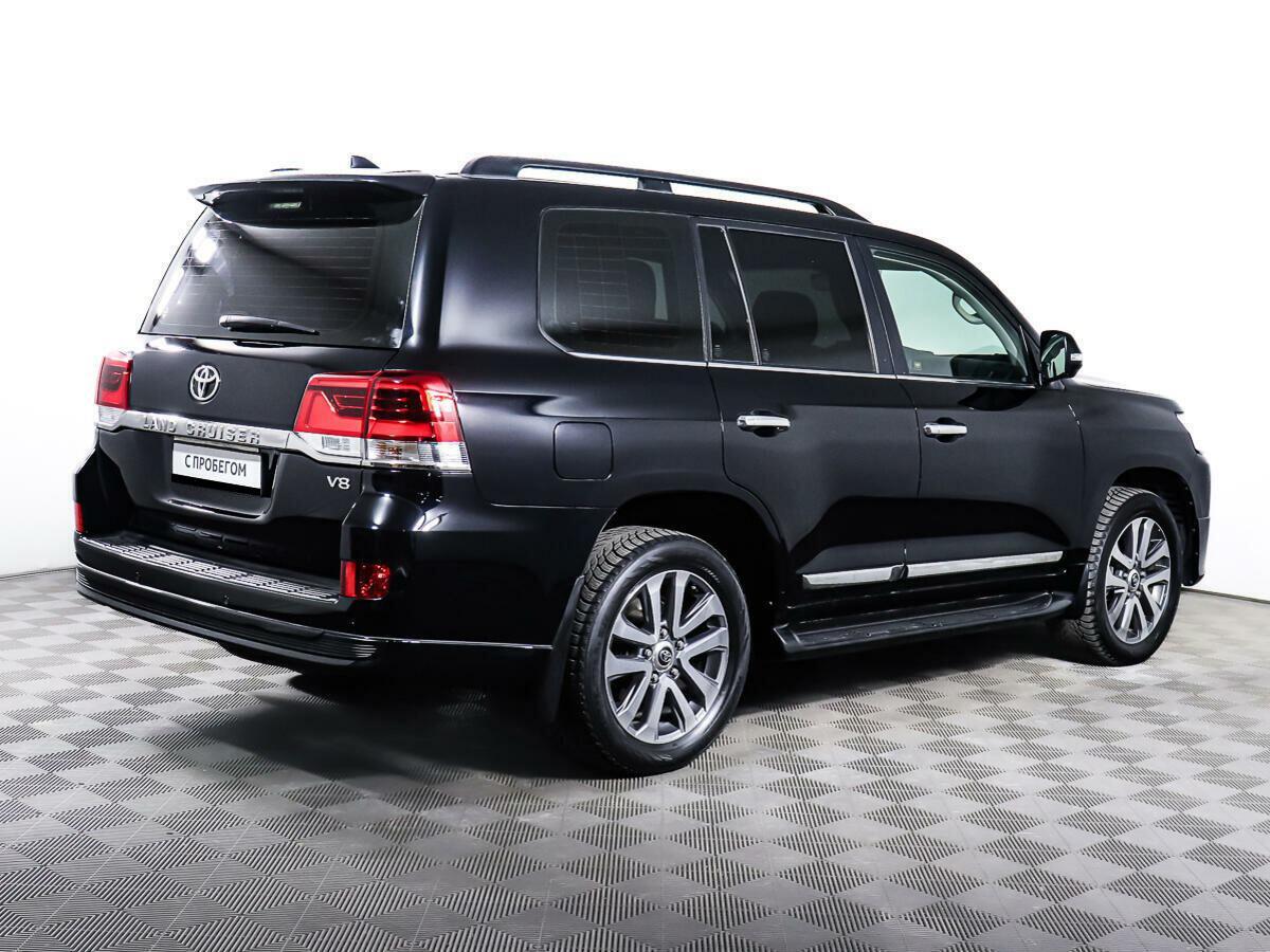 Toyota Land Cruiser 2018, черный