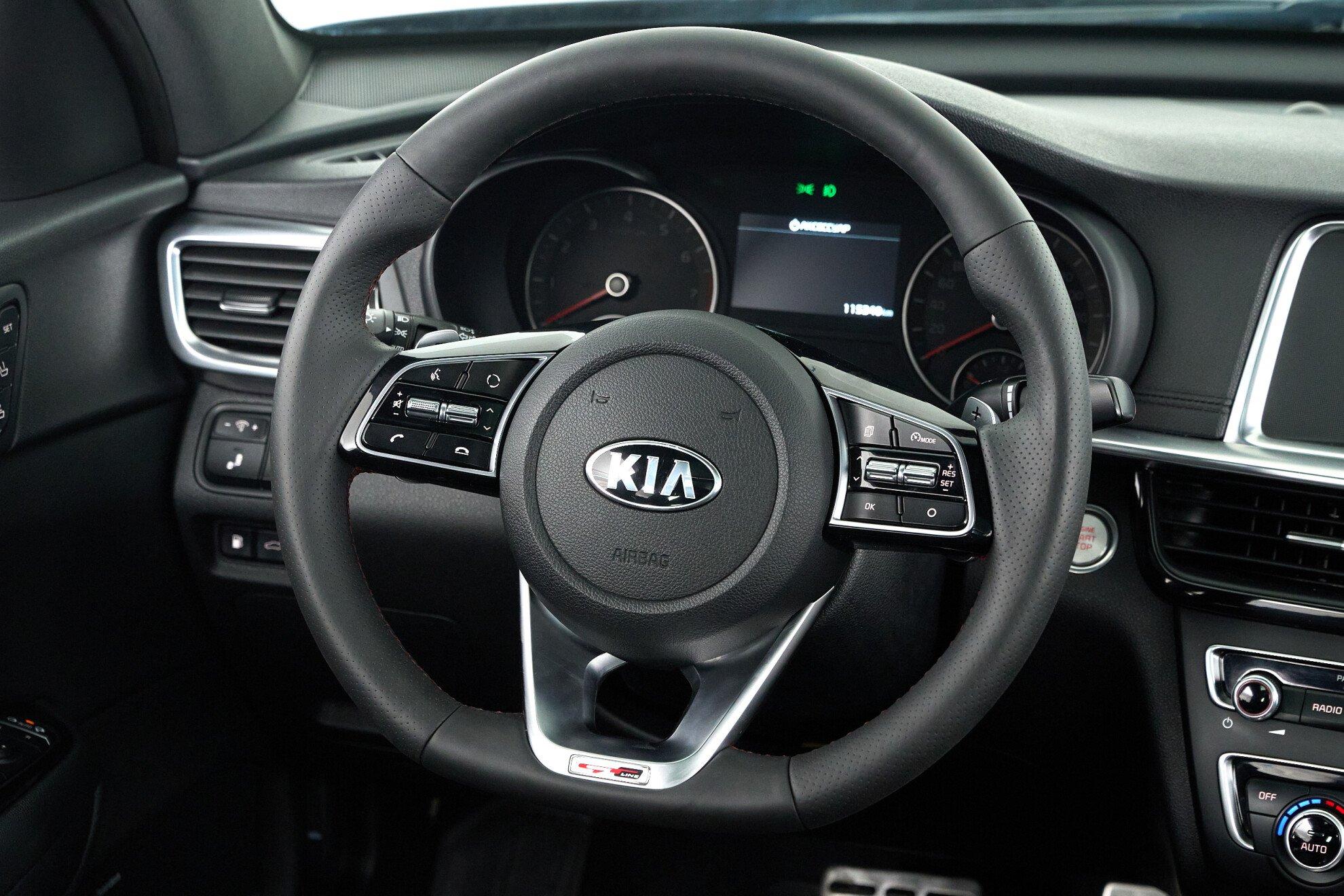 Kia Optima 2020, черный