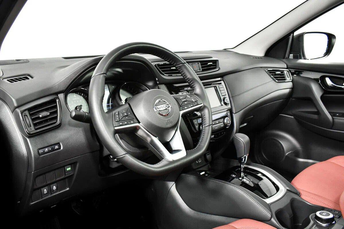 Nissan Qashqai 2020, черный