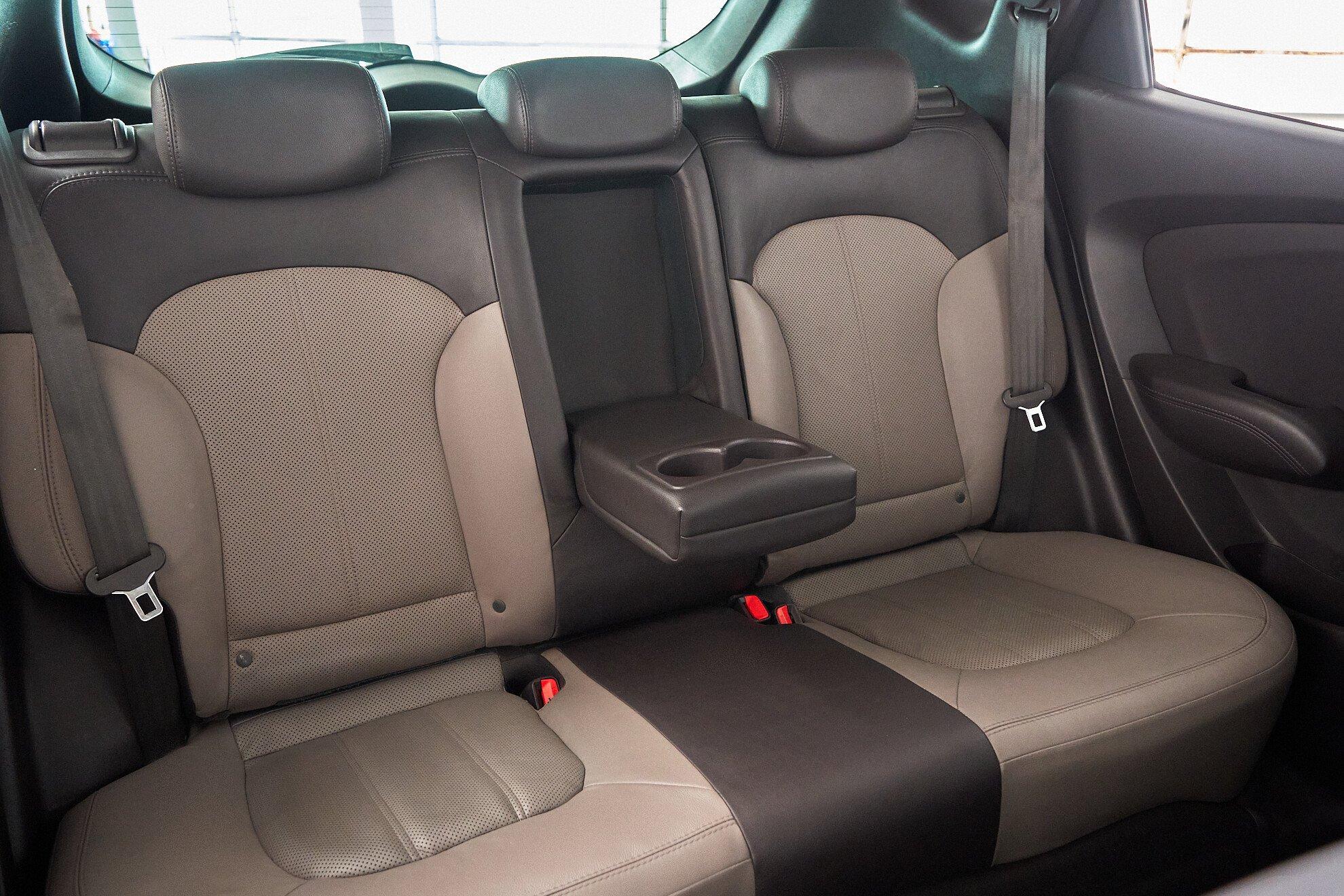 Hyundai ix35 2011, черный