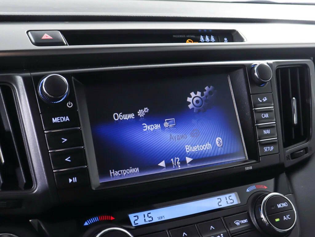 Toyota RAV4 2017, черный