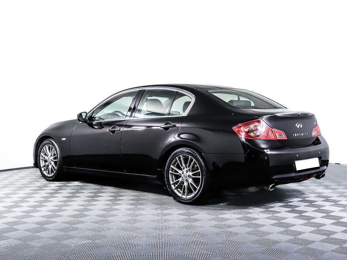 Infiniti G 2012, черный