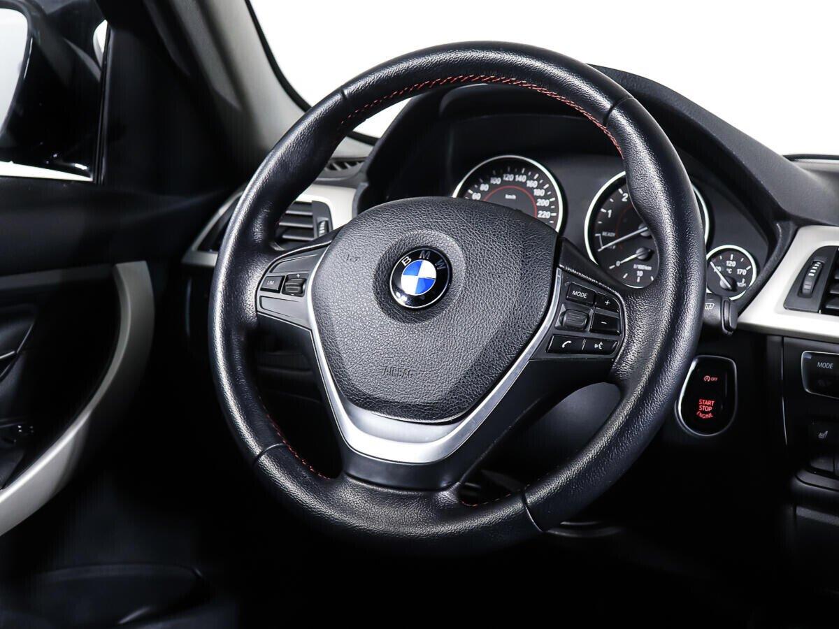 BMW 3 серии 2015, черный