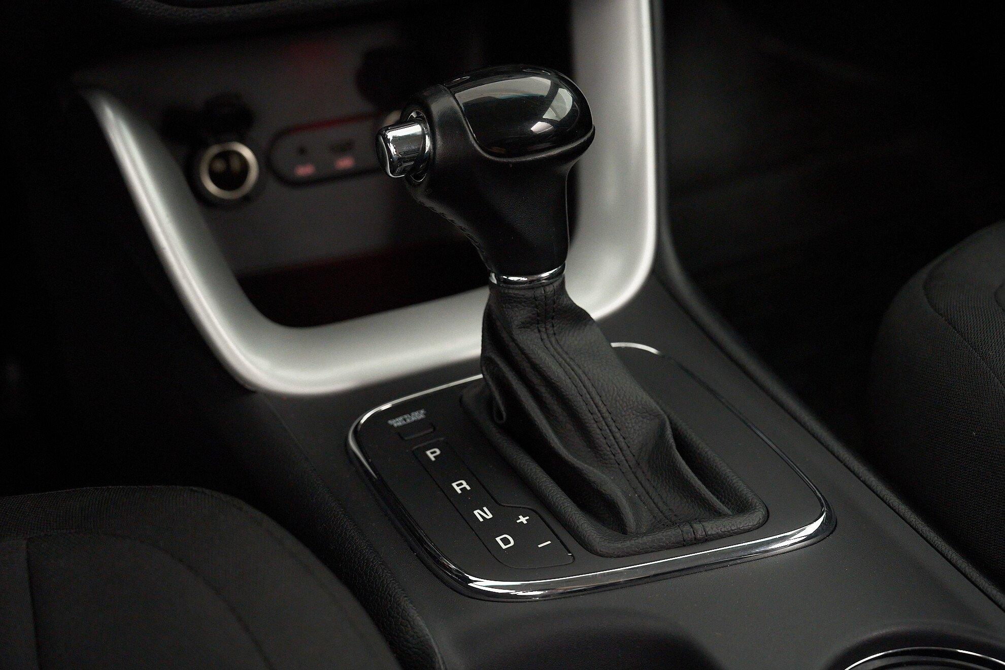 Kia Ceed 2014, черный