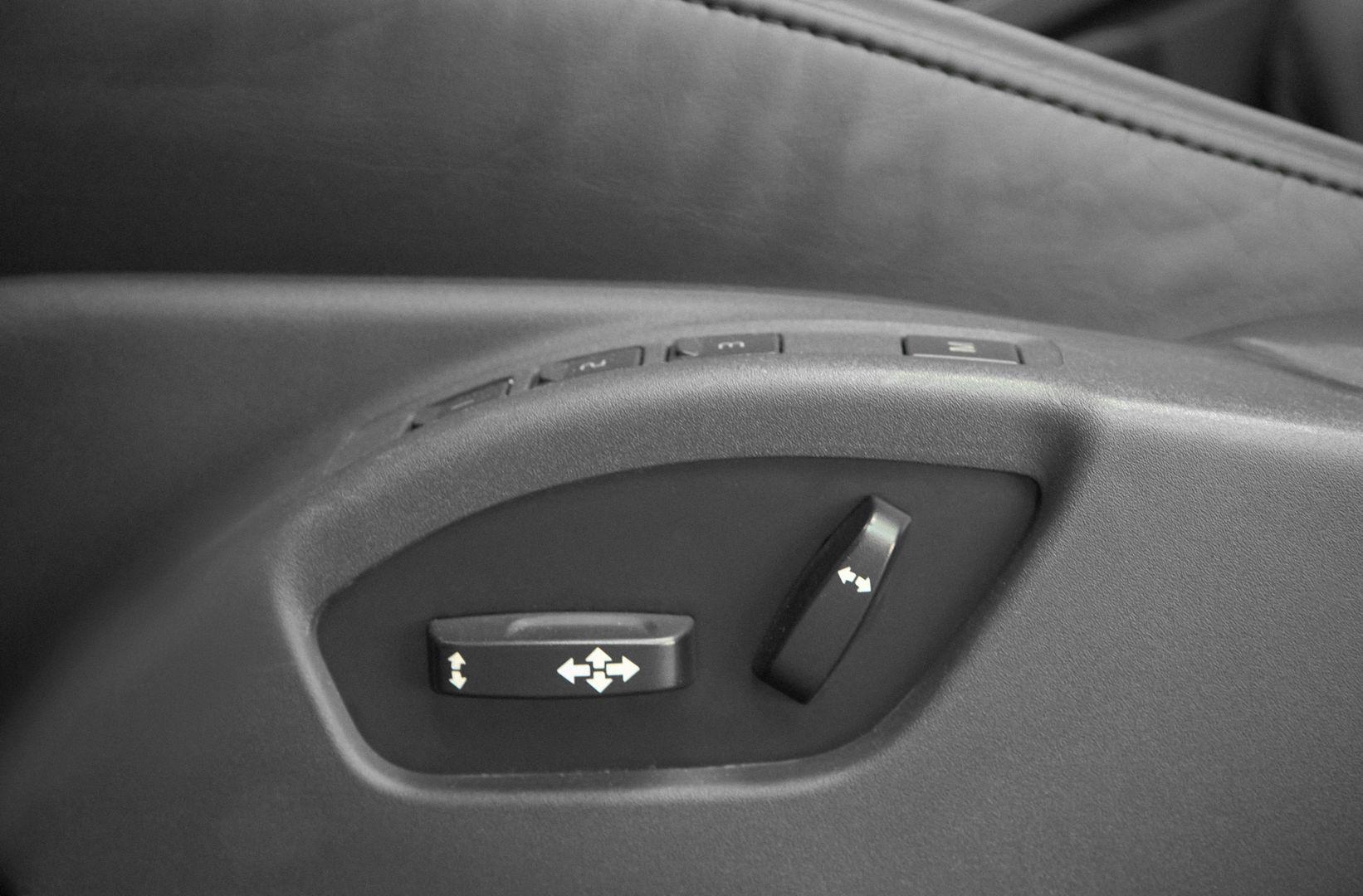 Volvo S80 2010, серебряный
