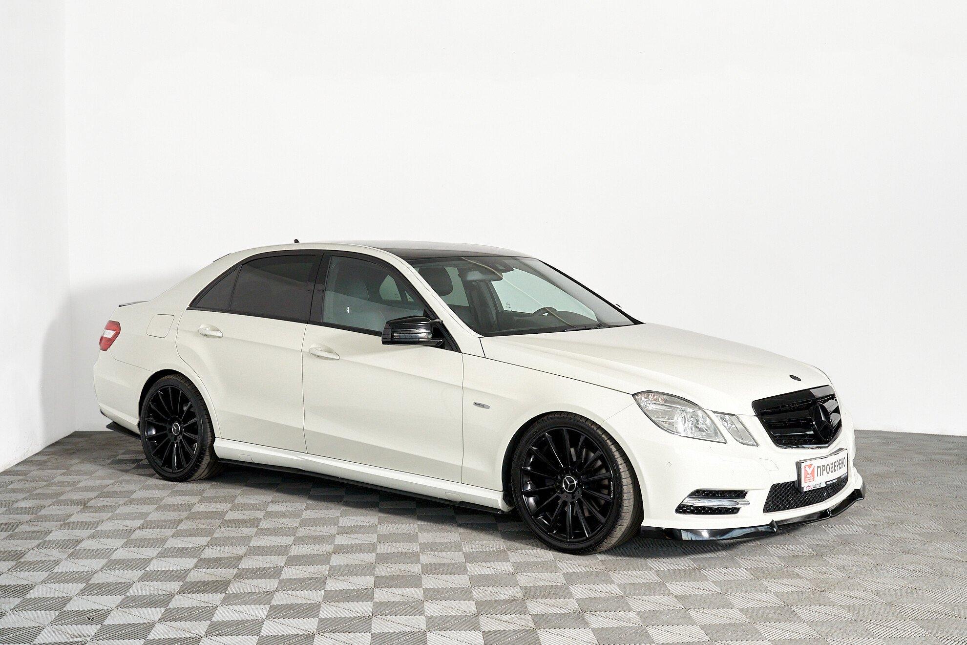 Mercedes-Benz E-Класс 2011, белый