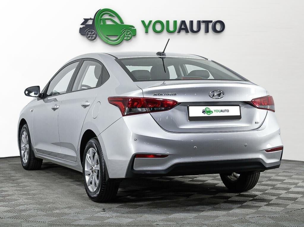 Hyundai Solaris 2019, серебряный