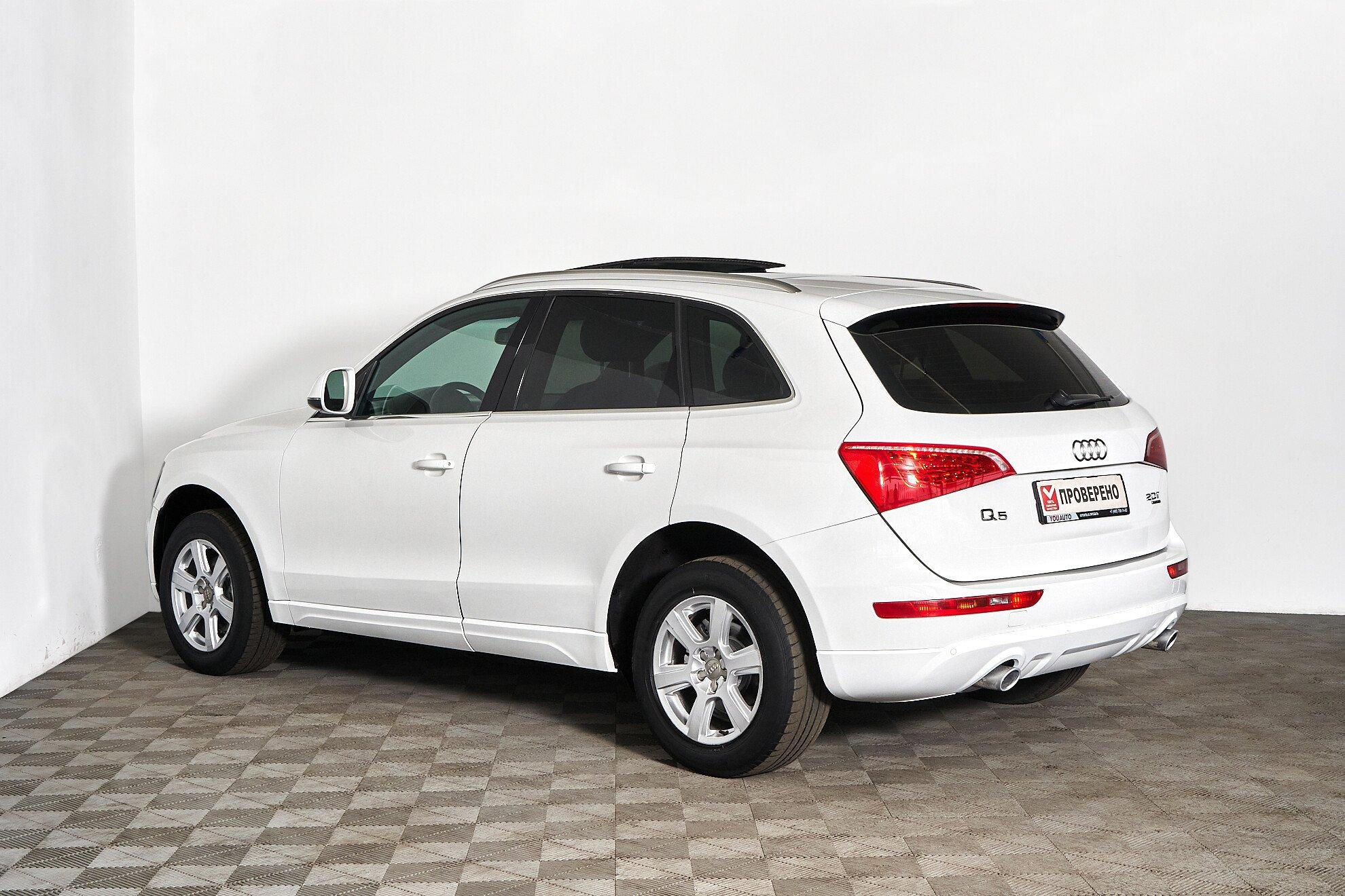 Audi Q5 2010, белый