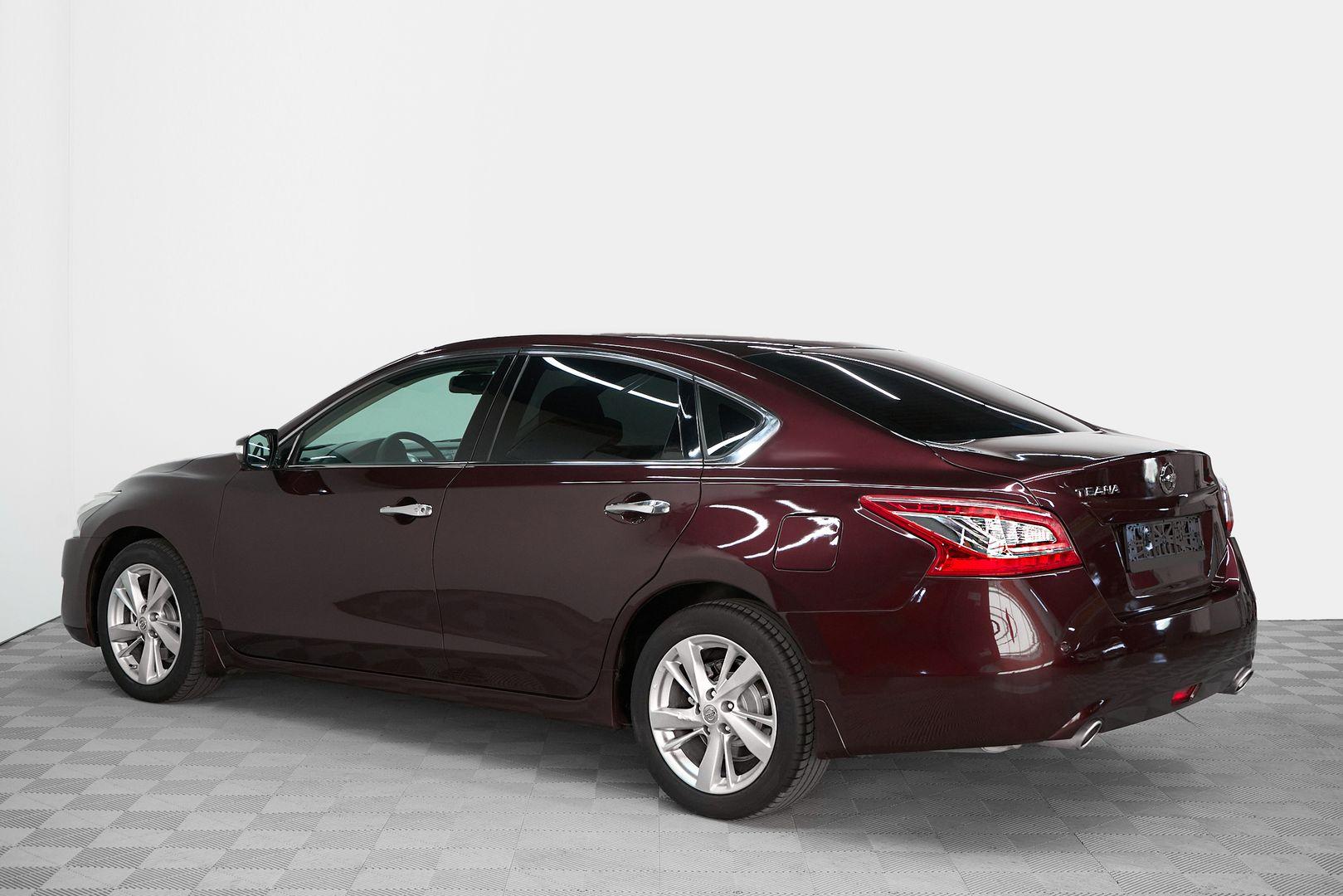 Nissan Teana 2014, пурпурный