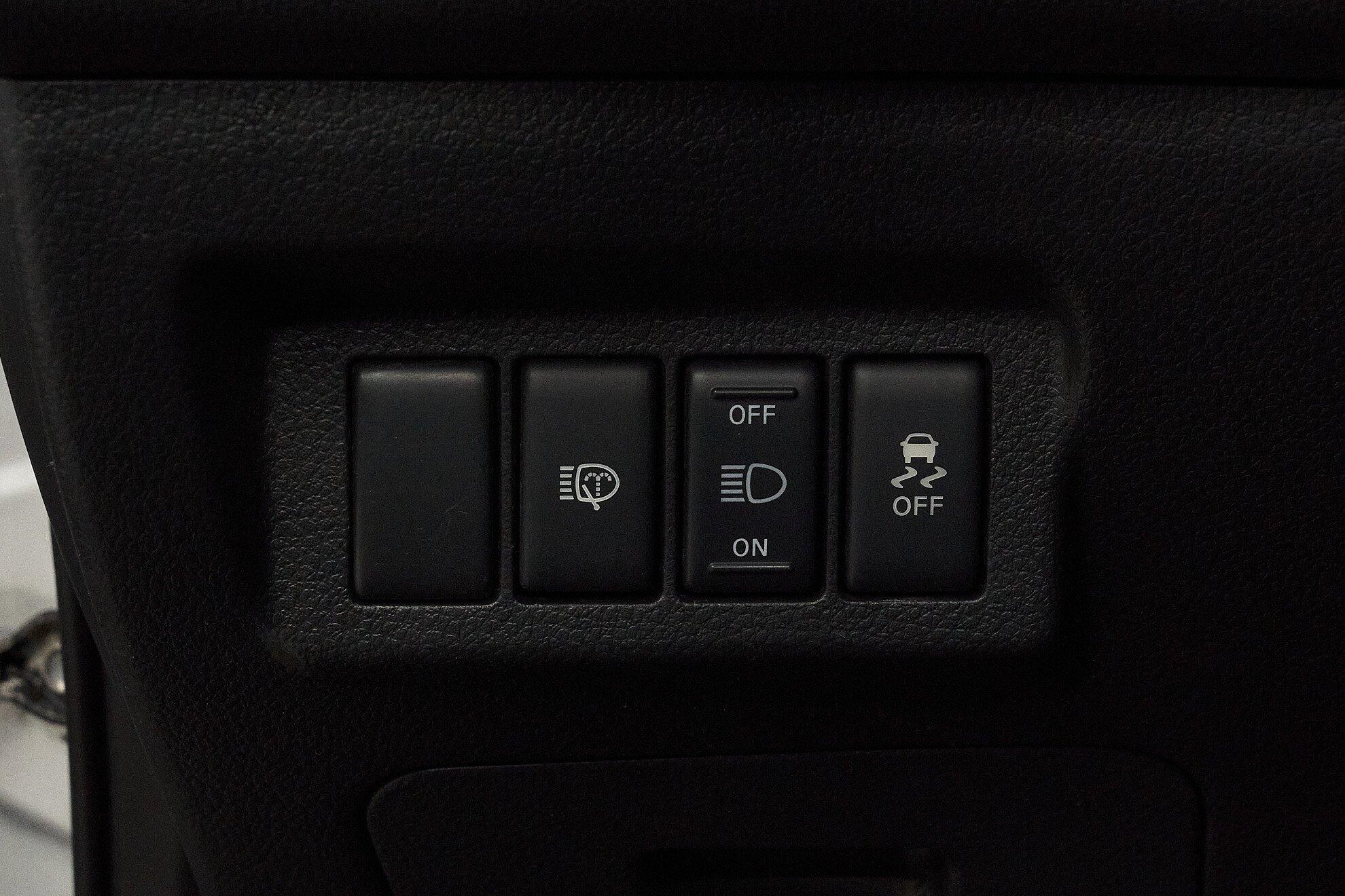 Nissan X-Trail 2014, серебряный