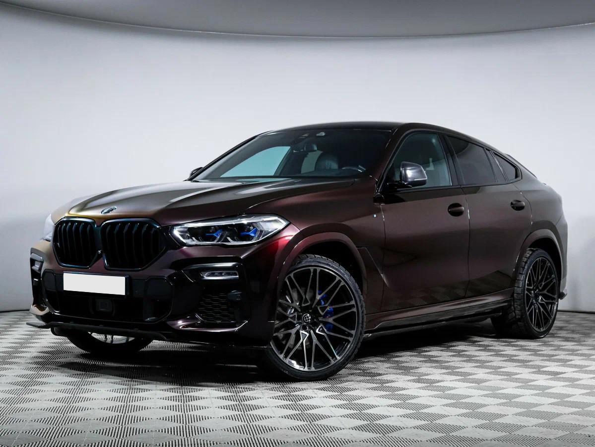 BMW X6 2020, красный
