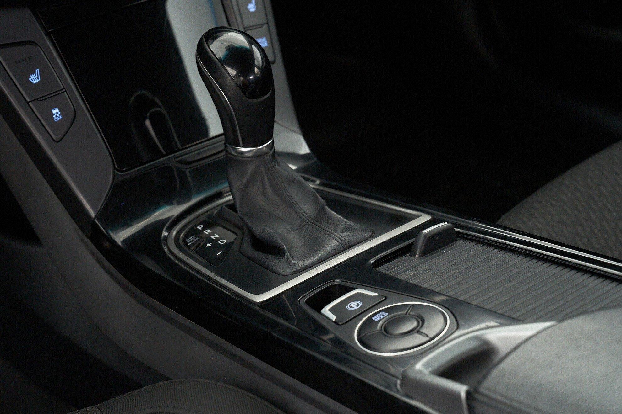 Hyundai i40 2015, синий