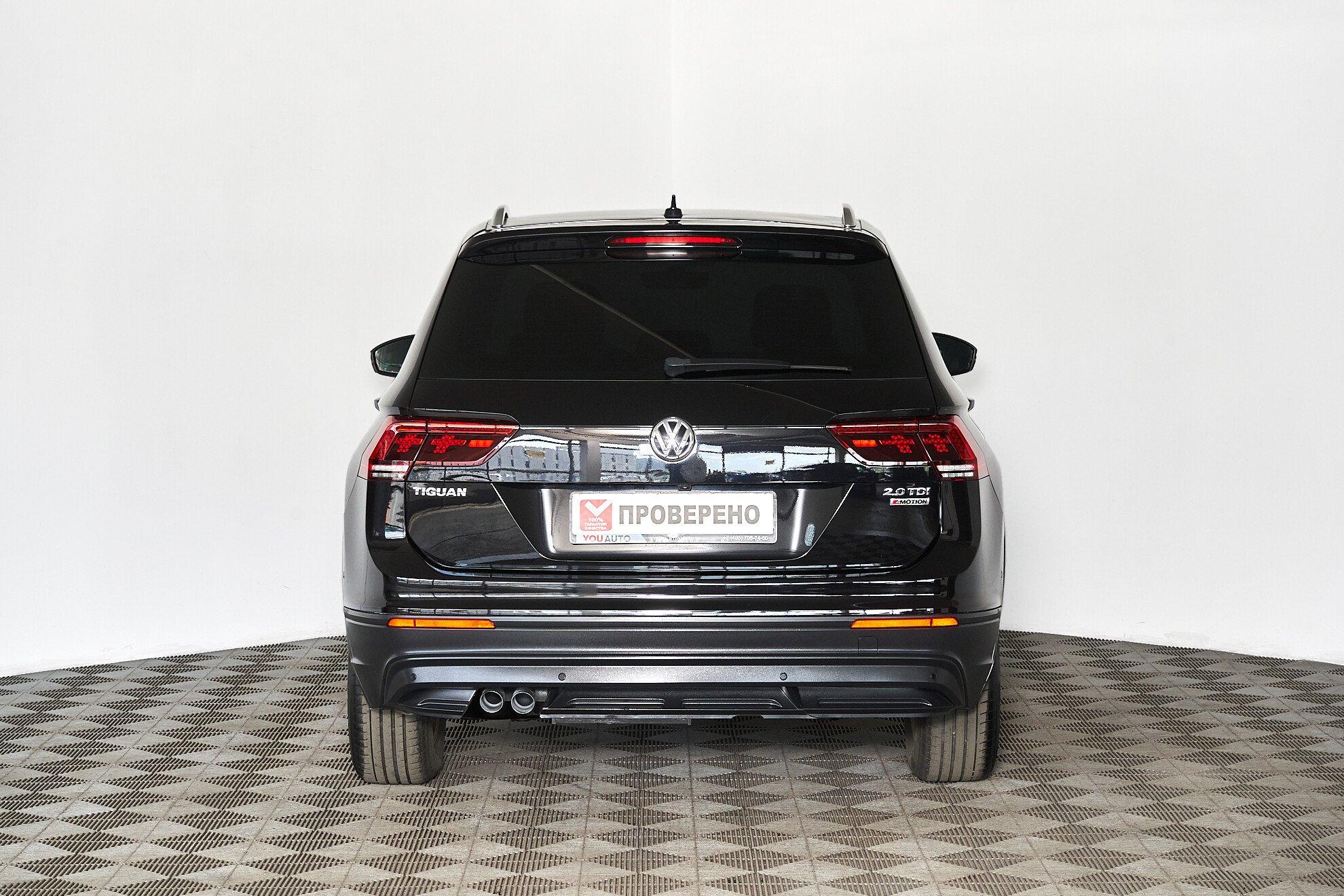Volkswagen Tiguan 2017, черный