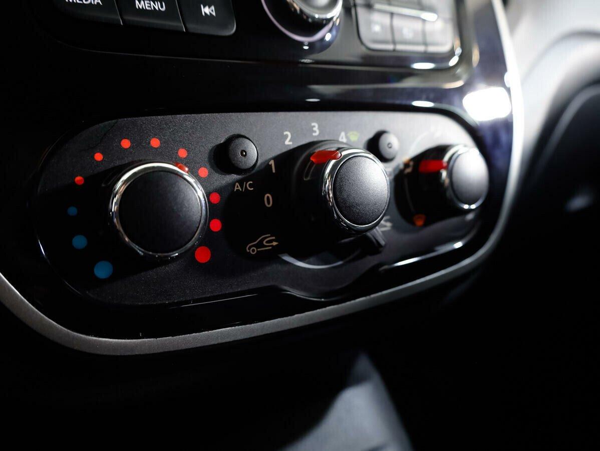 Renault Kaptur 2019, серебряный