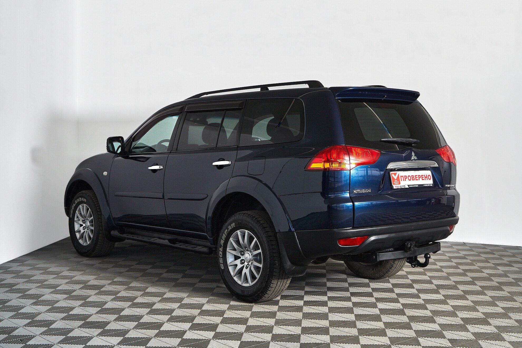 Mitsubishi Pajero Sport 2012, синий