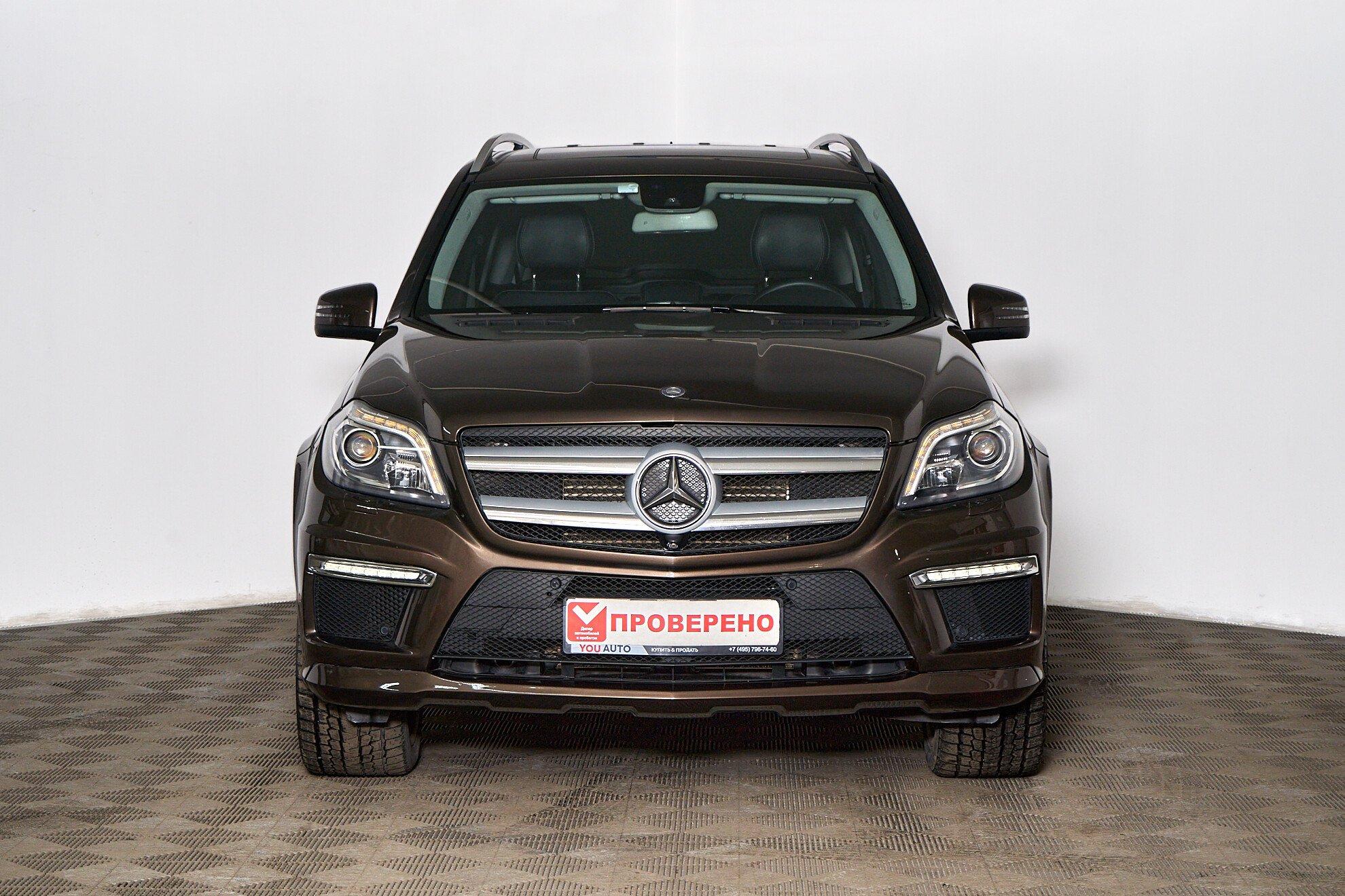Mercedes-Benz GL-Класс 2015, коричневый