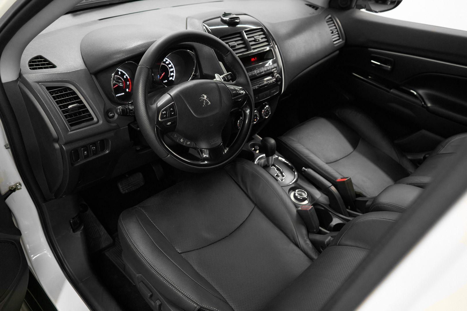 Peugeot 4008 2012, белый