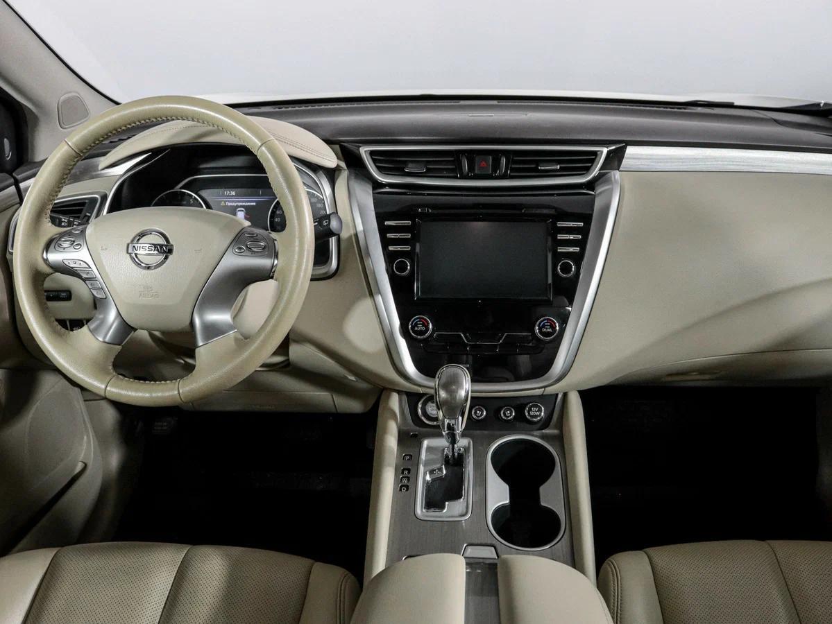 Nissan Murano 2021, белый